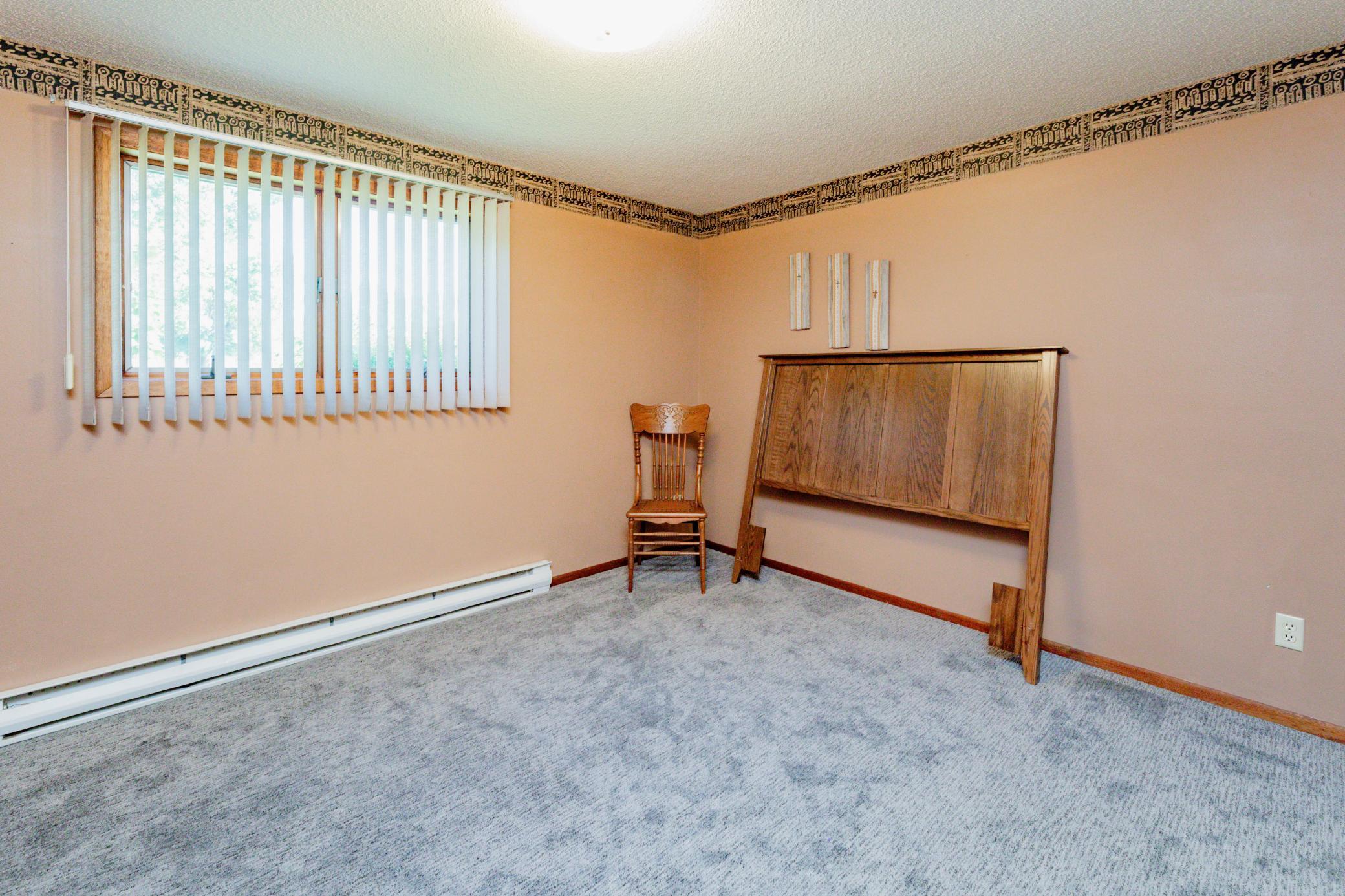 204 8th Avenue E Property Photo 50