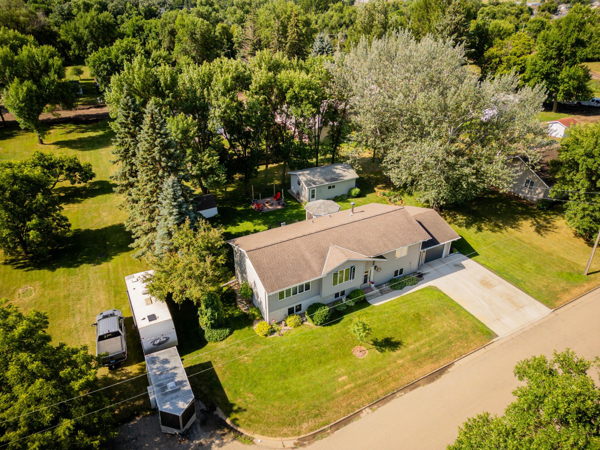 204 8th Avenue E Property Photo 63