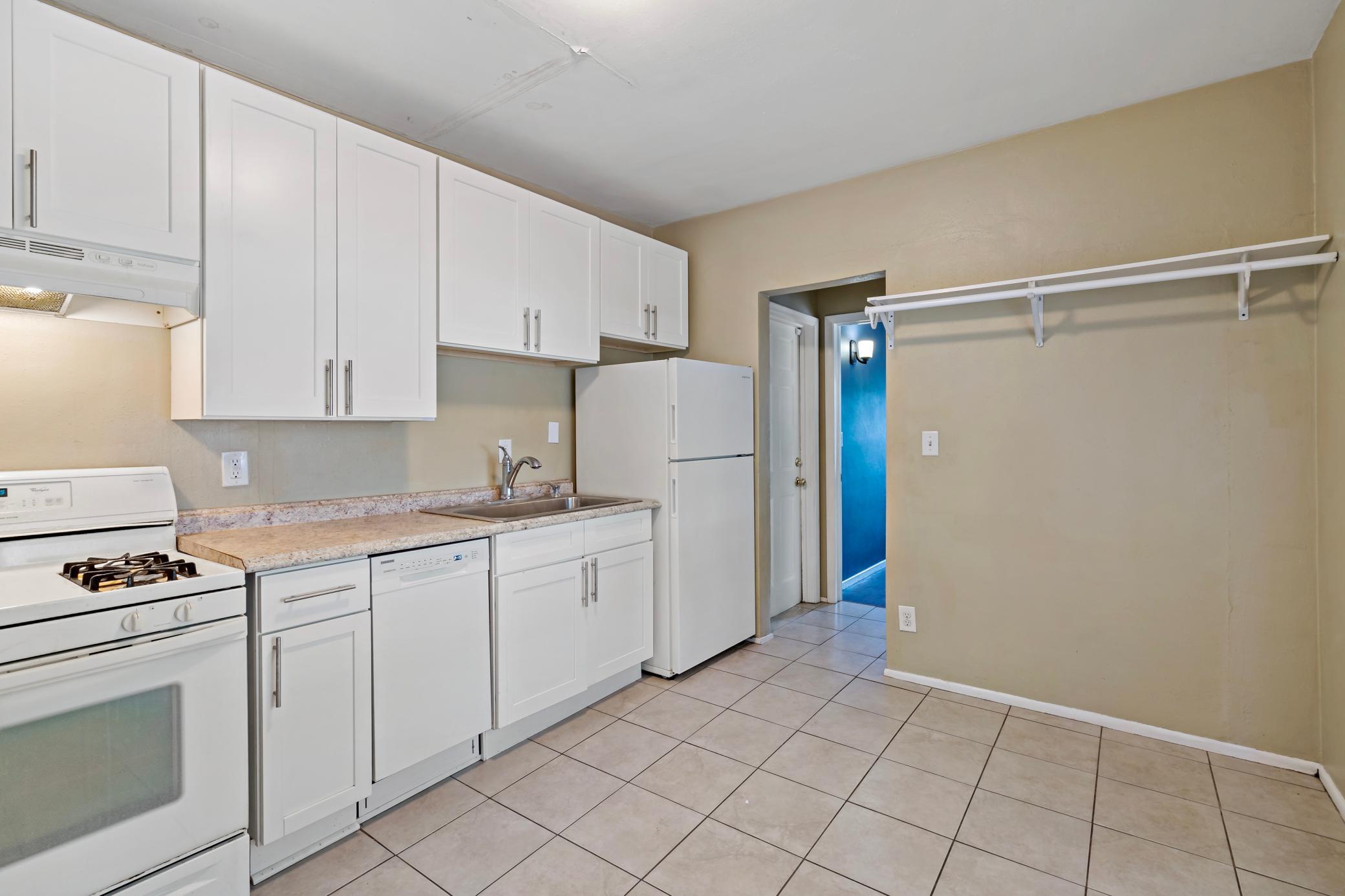 910 Wilson Avenue Property Photo 13