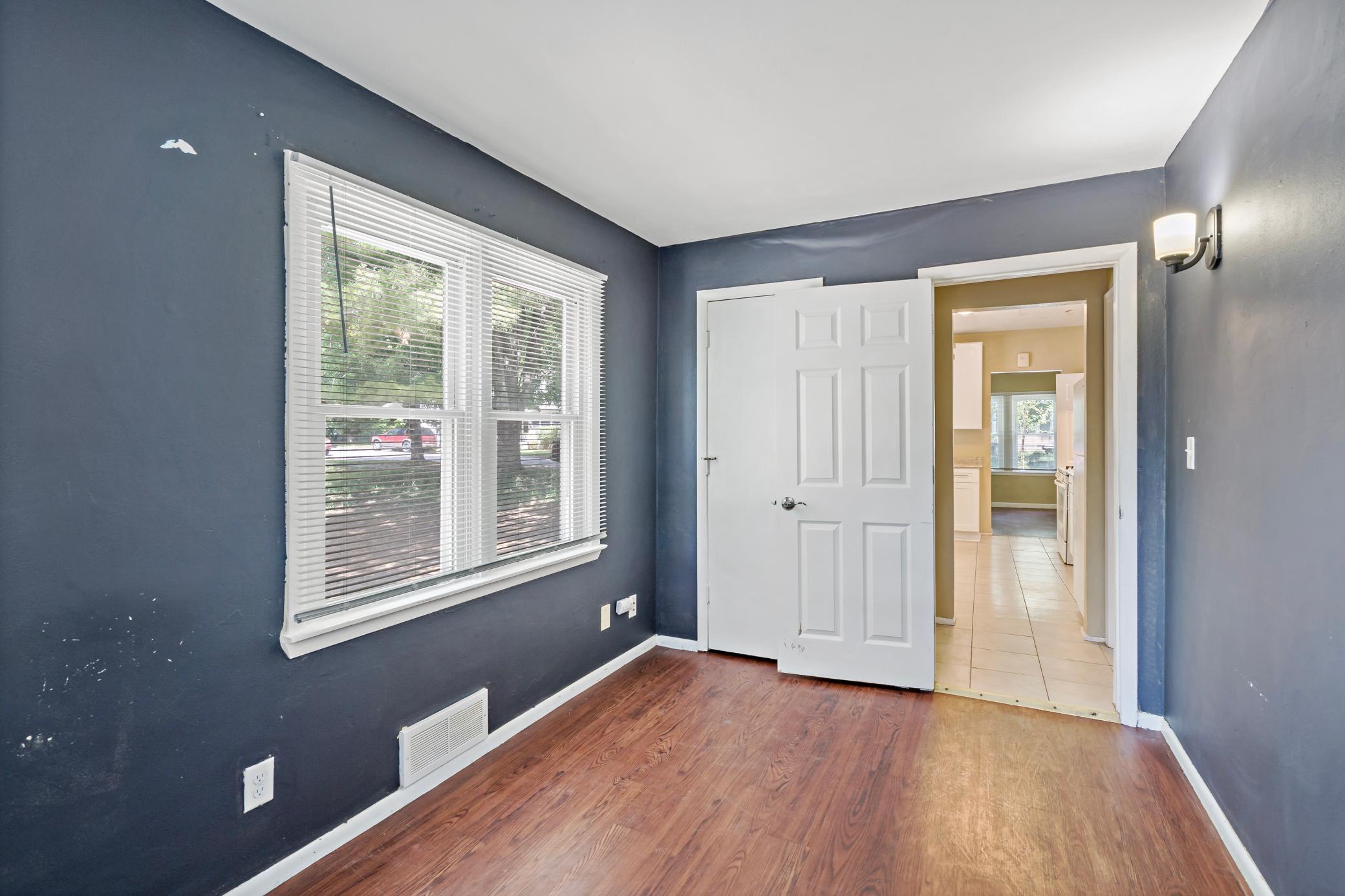 910 Wilson Avenue Property Photo 18