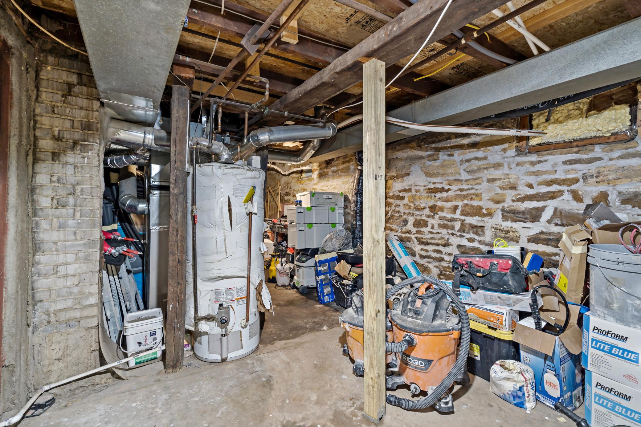 910 Wilson Avenue Property Photo 23