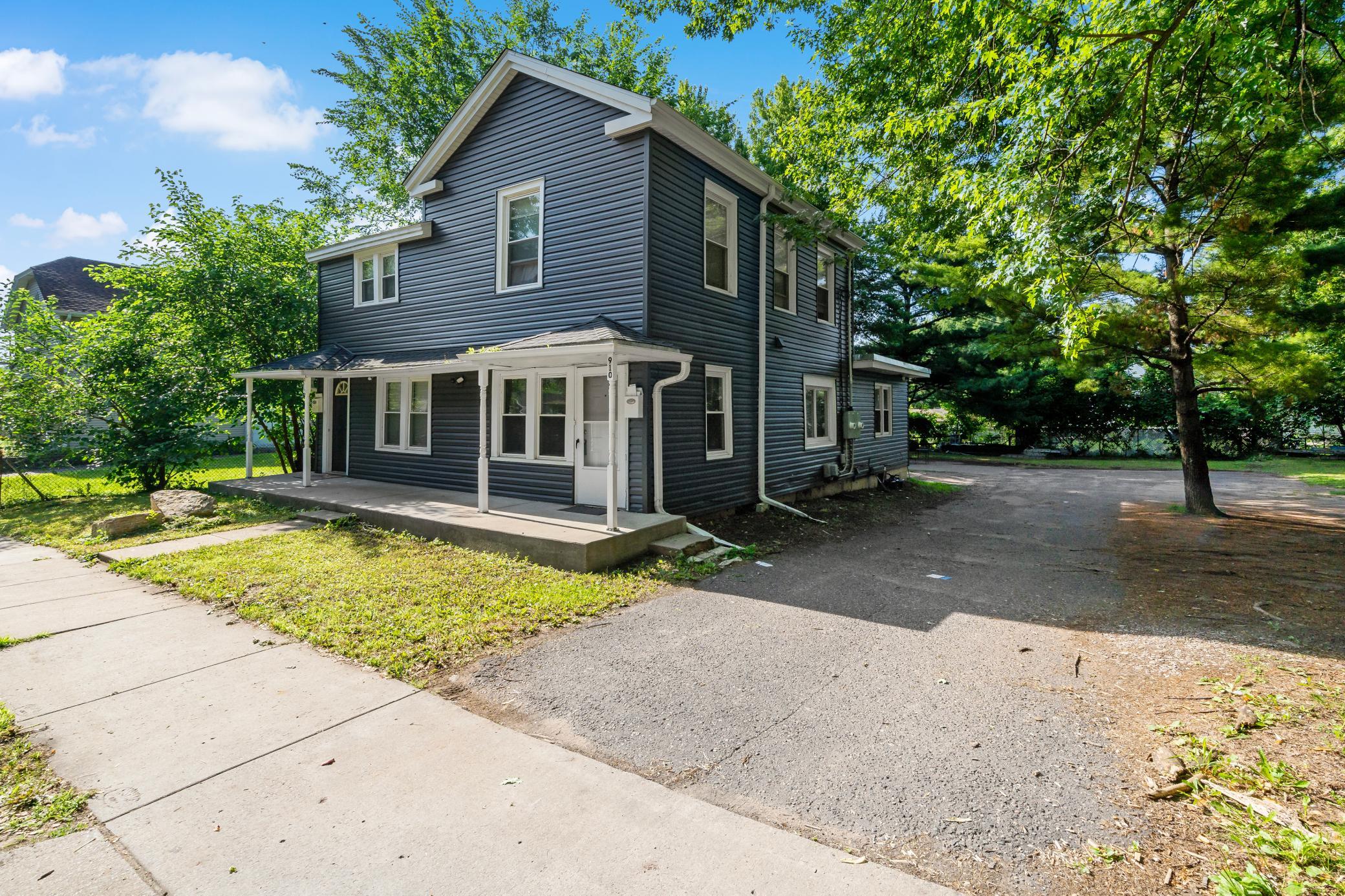 910 Wilson Avenue Property Photo 29