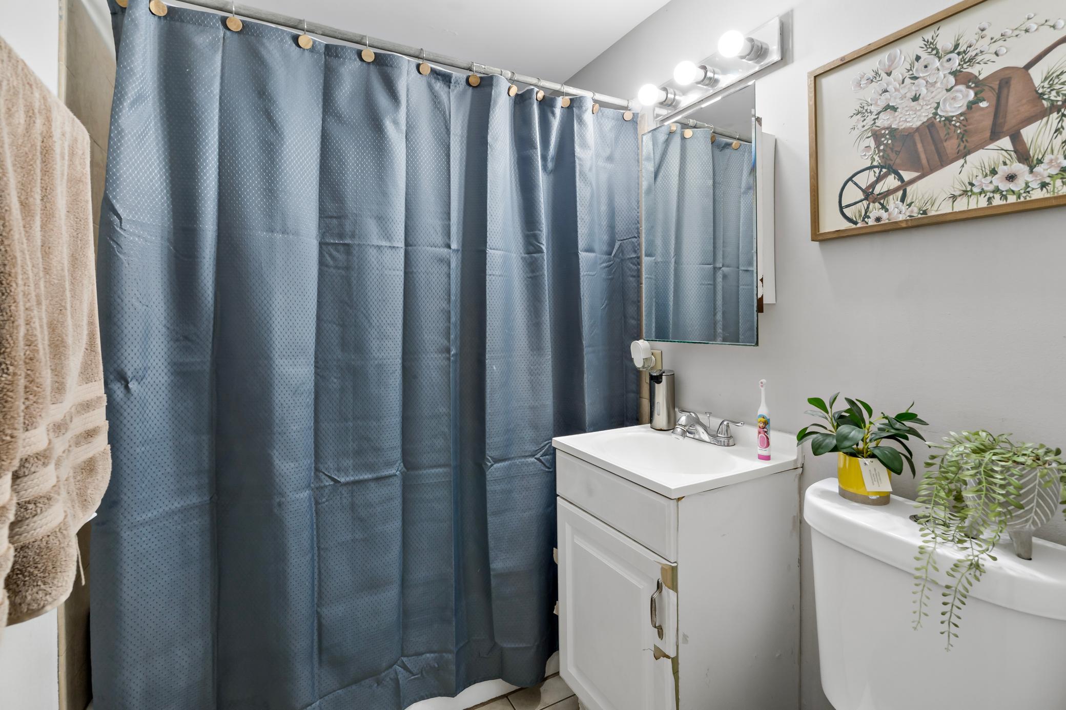 910 Wilson Avenue Property Photo 37