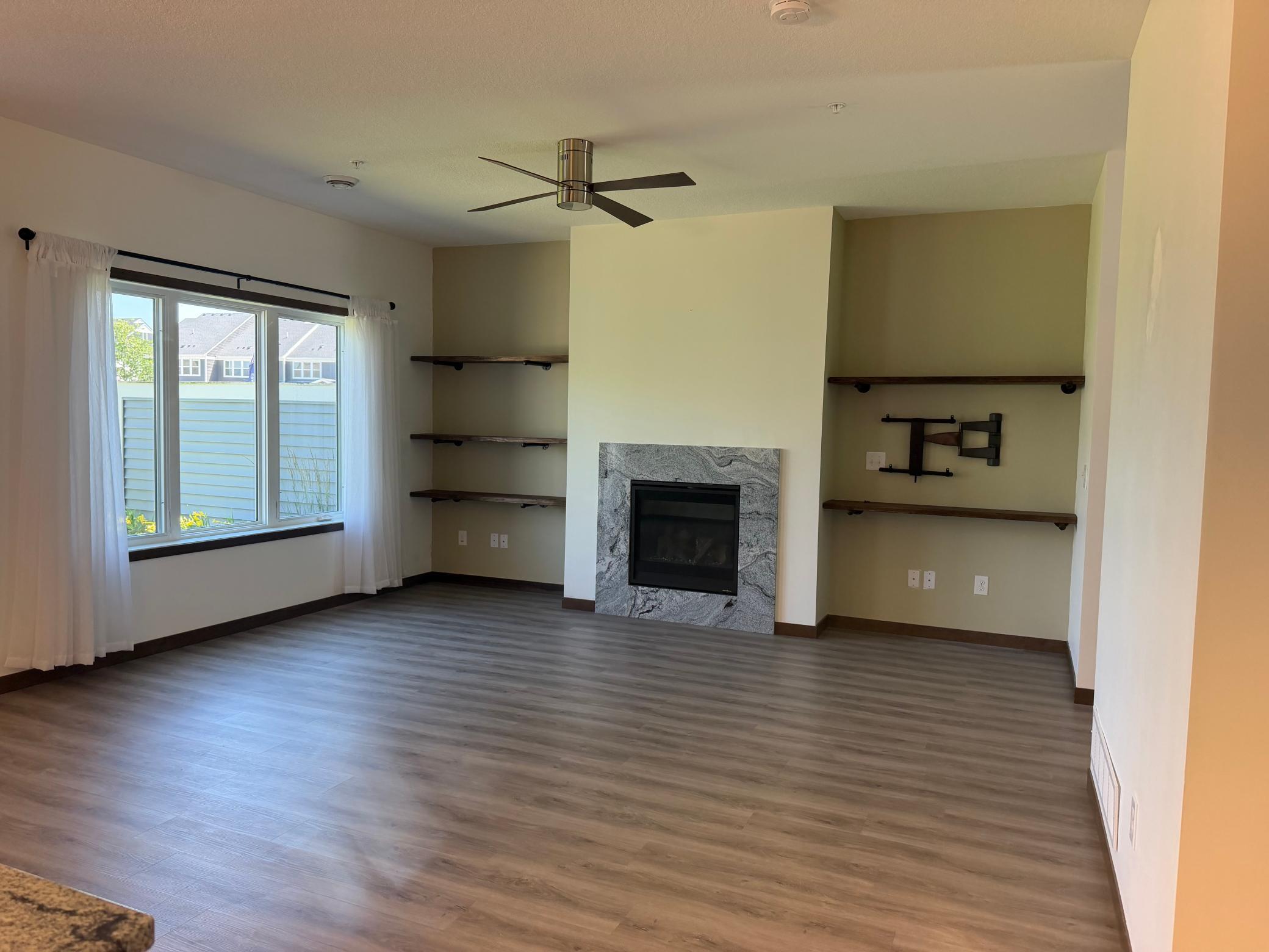 12914 Brenly Way Property Photo 5