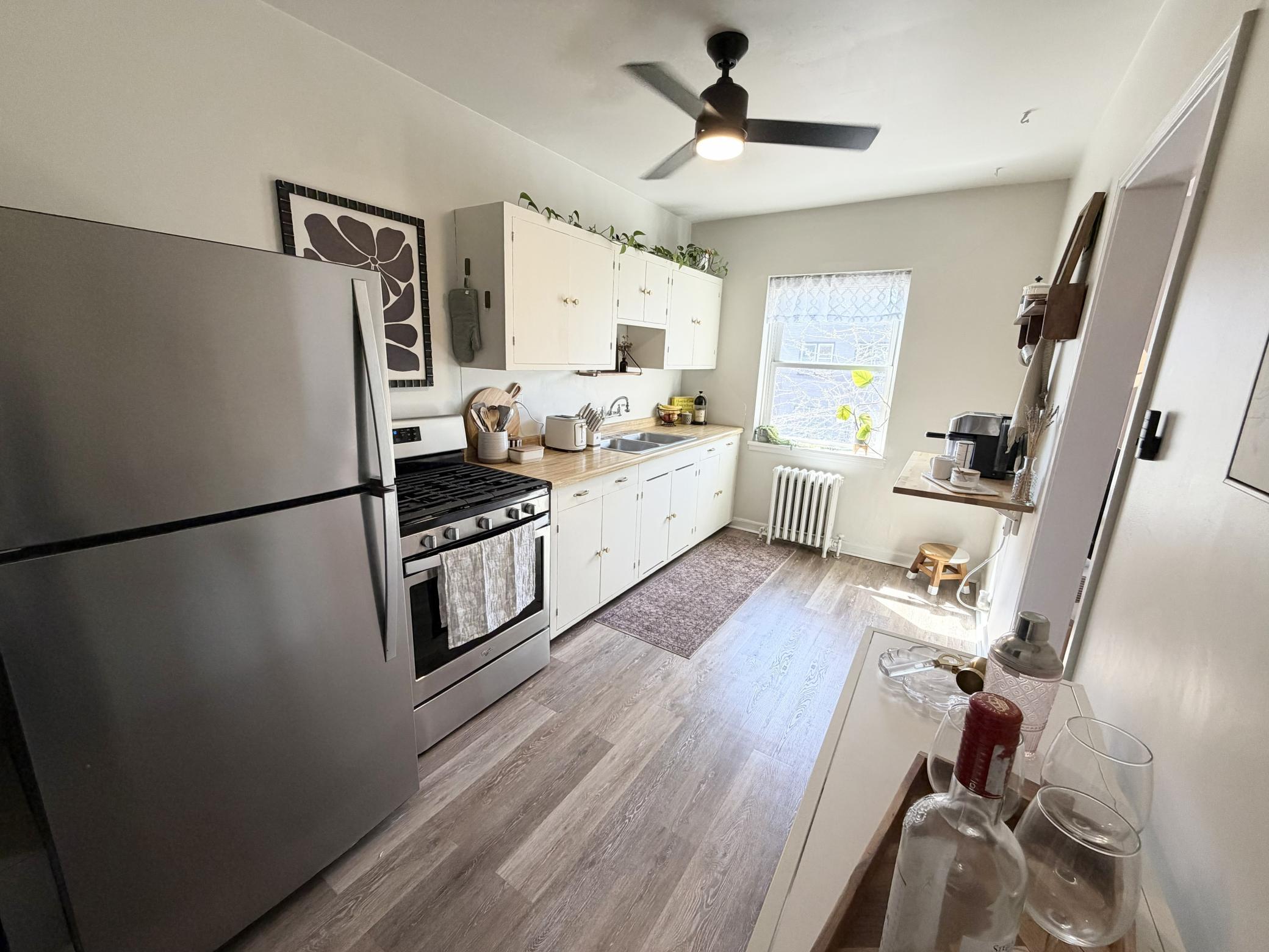 3128 W Bde Maka Ska Boulevard 417 Property Photo 4