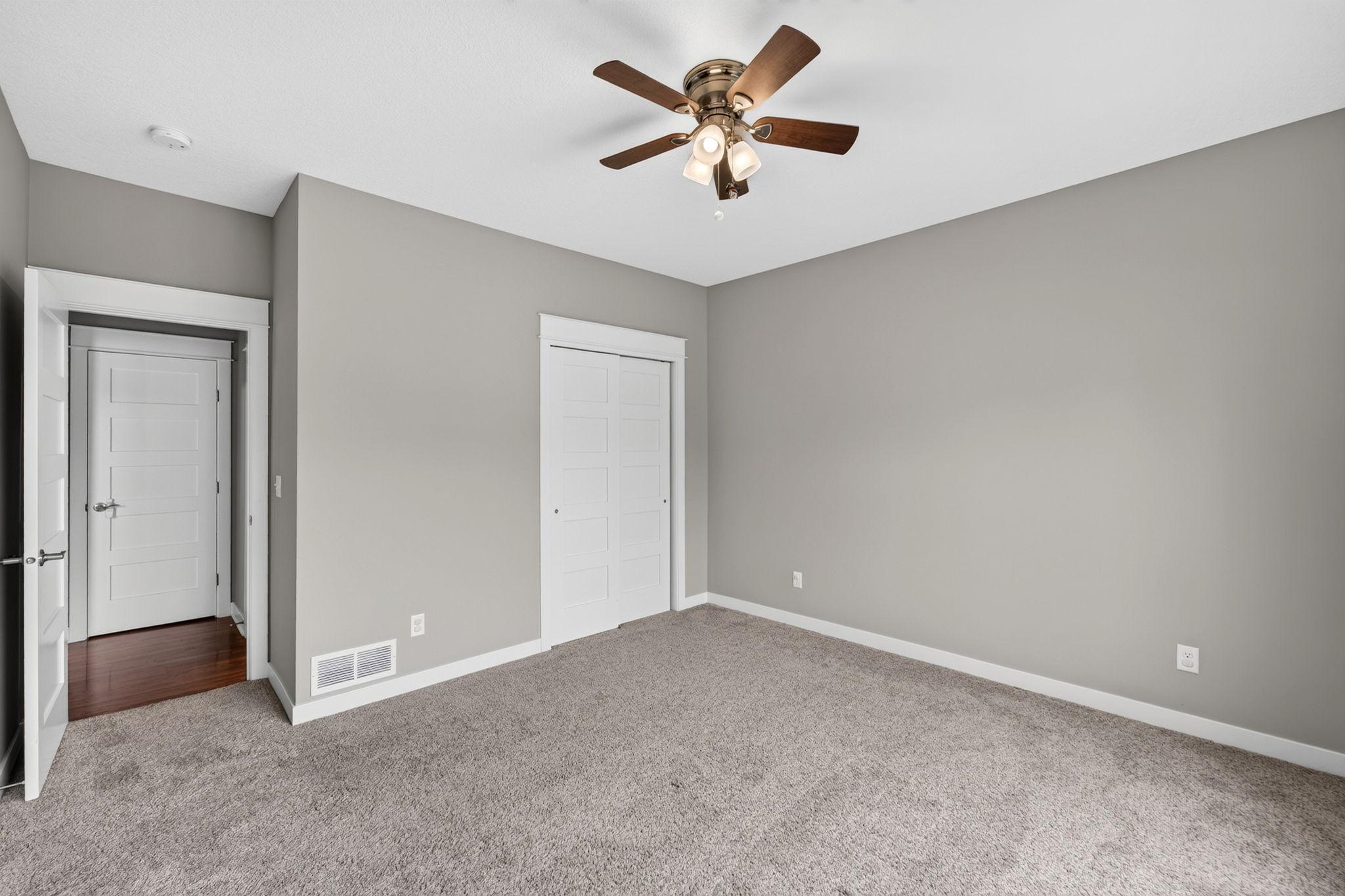 1936 Kerry Drive Ne Property Photo 28