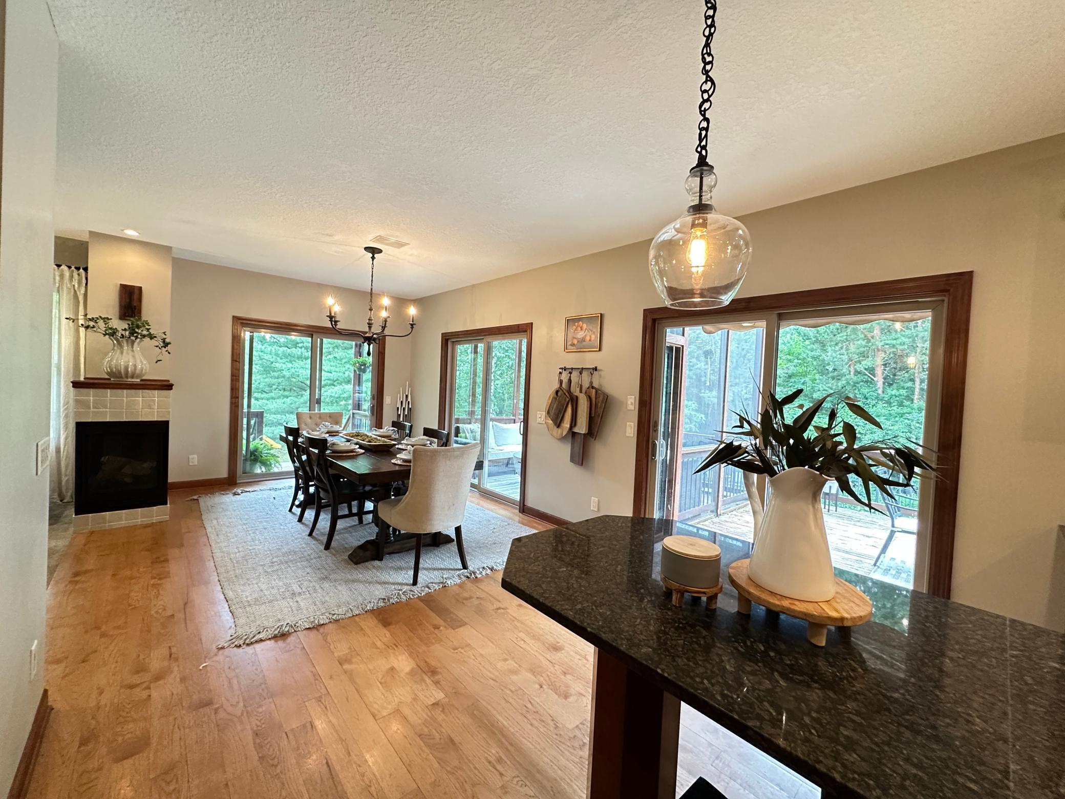 401 Rolling Hills Drive Property Photo 23