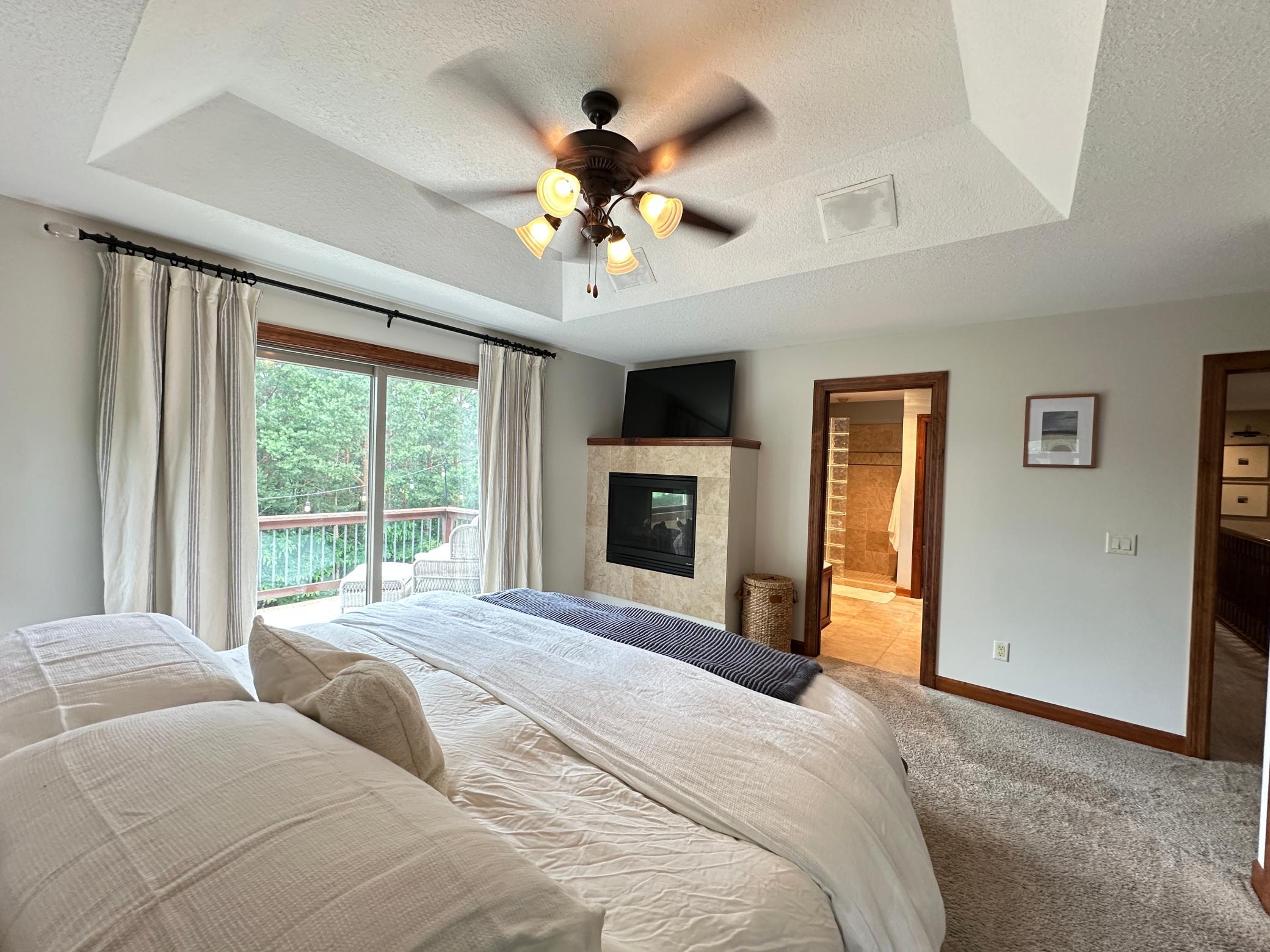 401 Rolling Hills Drive Property Photo 26