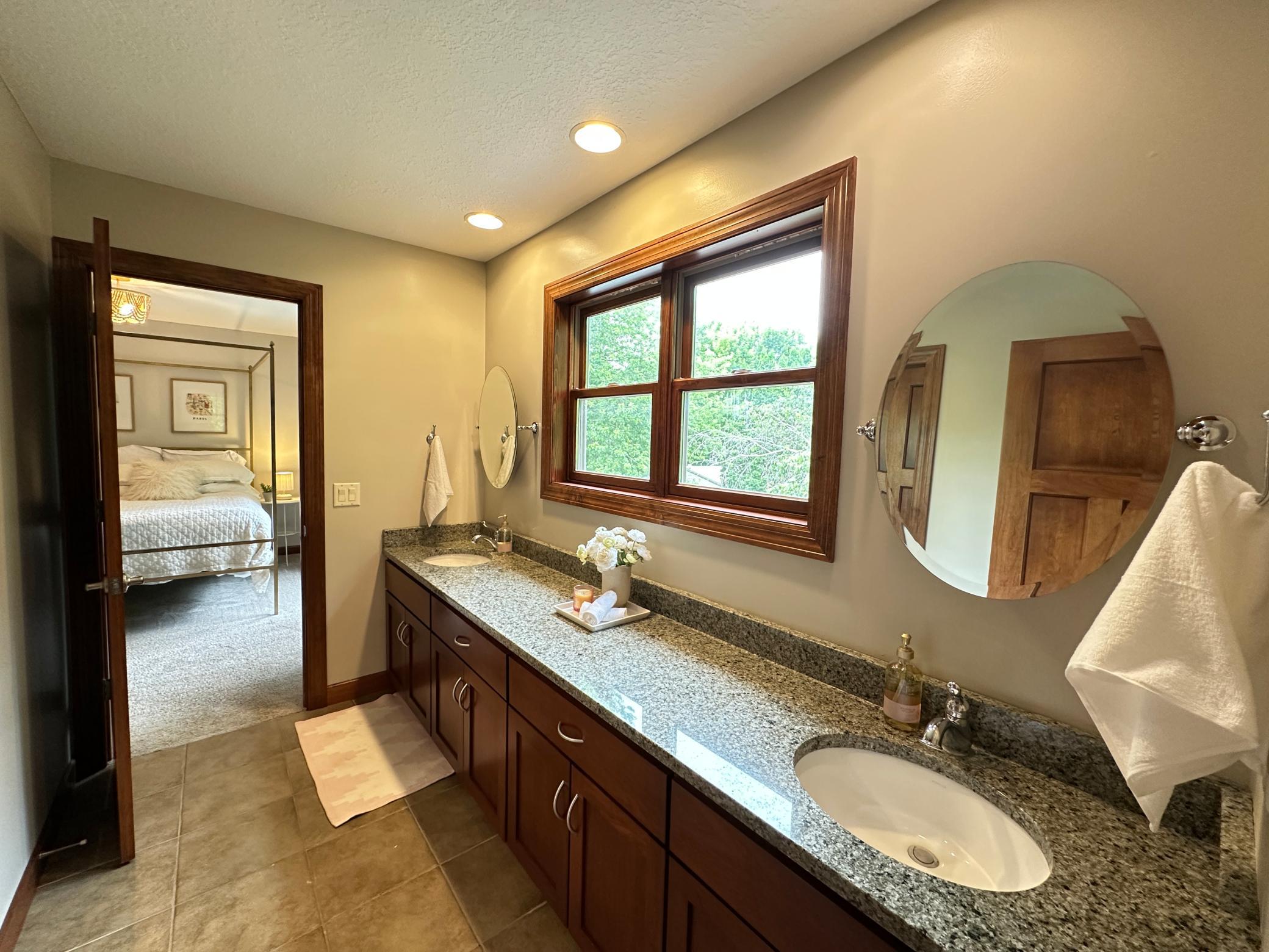 401 Rolling Hills Drive Property Photo 33