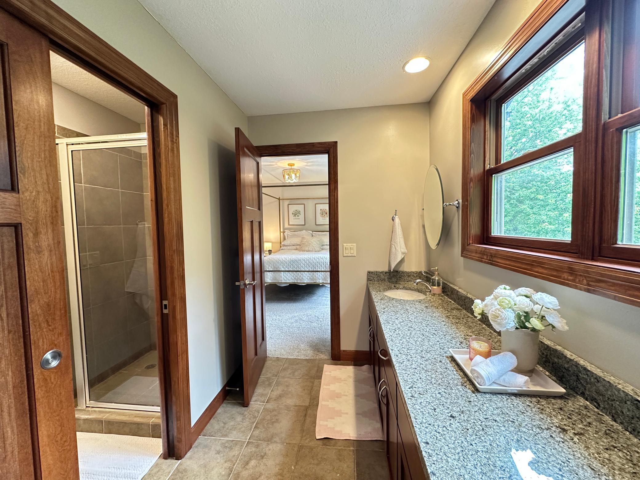 401 Rolling Hills Drive Property Photo 34