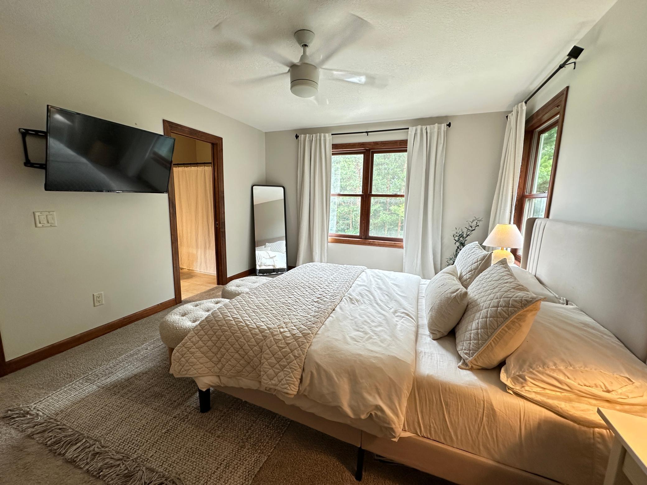 401 Rolling Hills Drive Property Photo 40