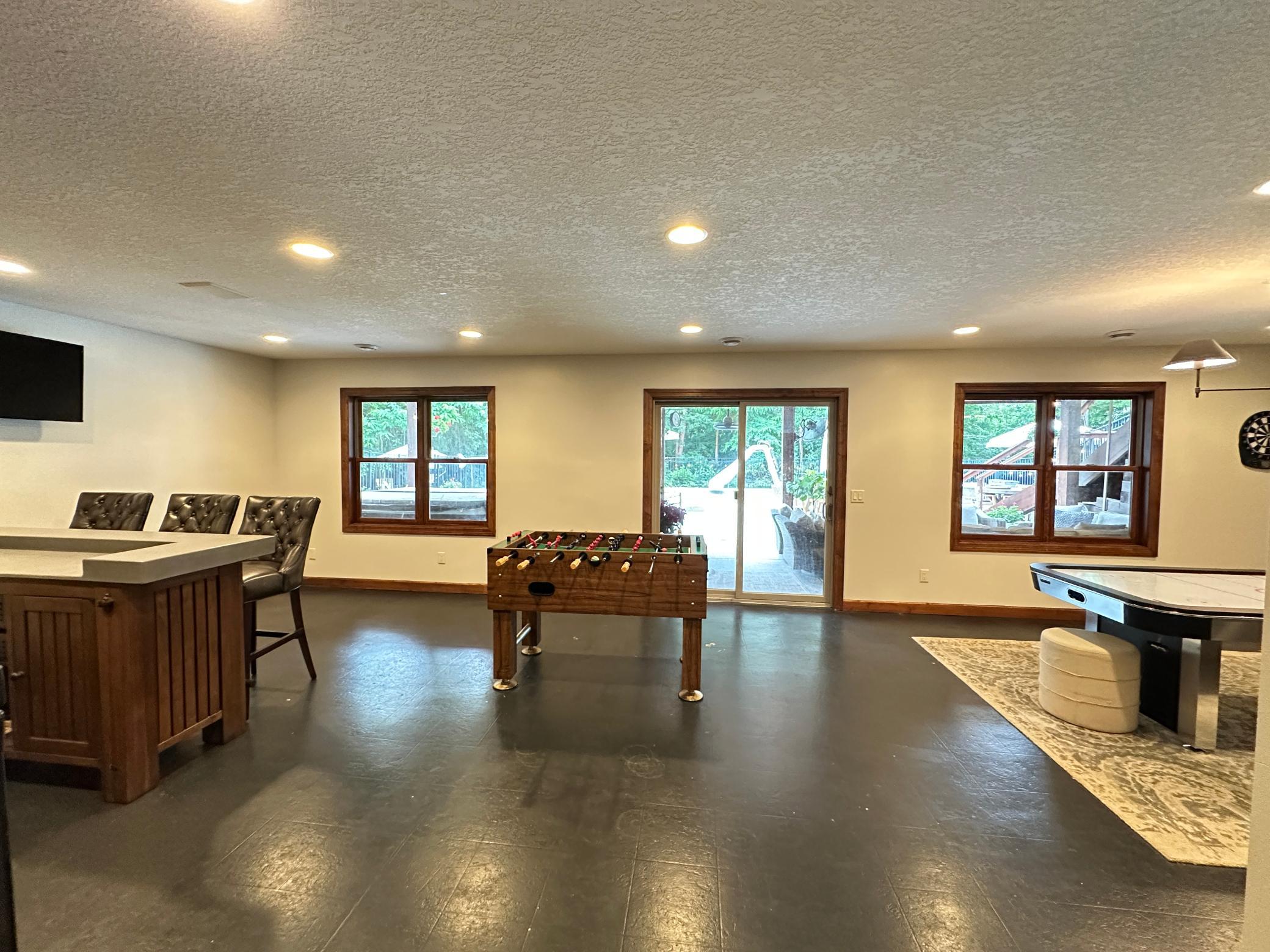 401 Rolling Hills Drive Property Photo 48