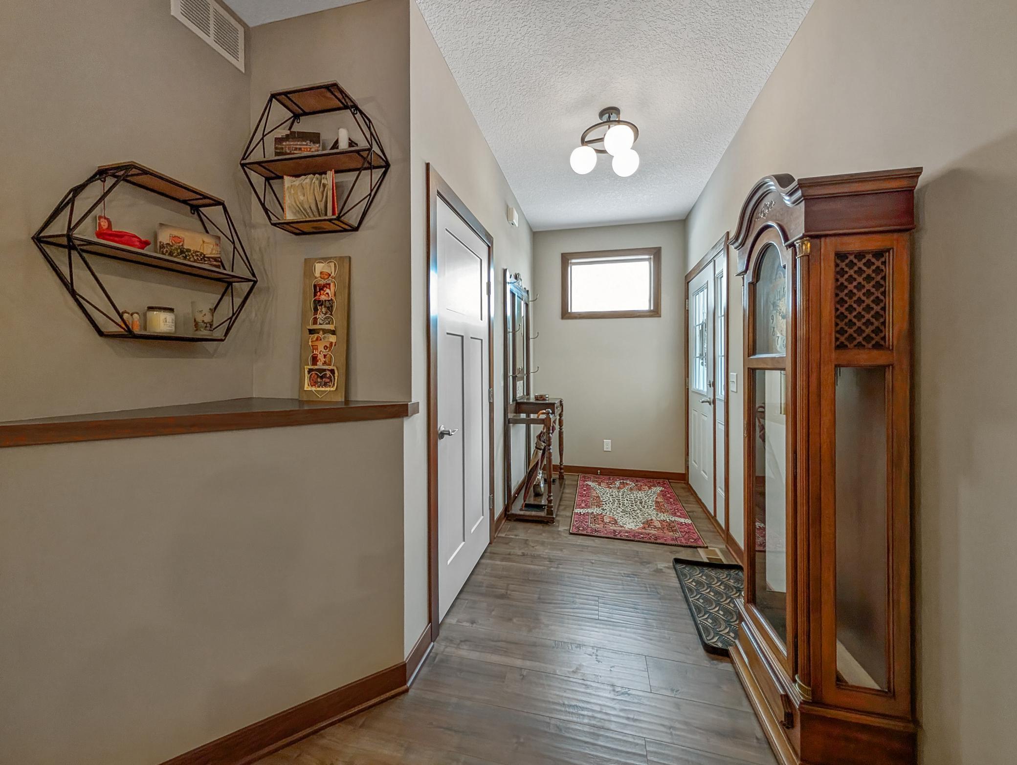 6230 Boulder Ridge Drive Property Photo 11