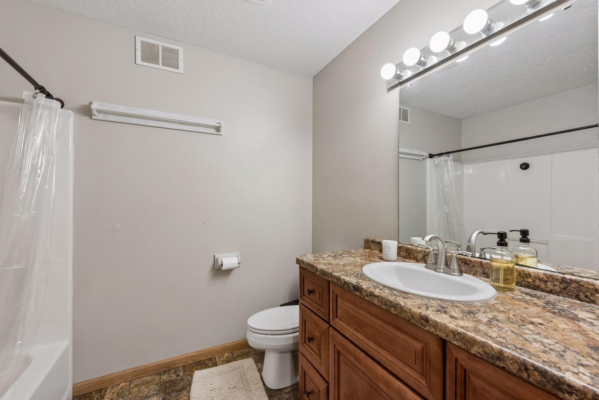 503 Hillcrest Drive Property Photo 17