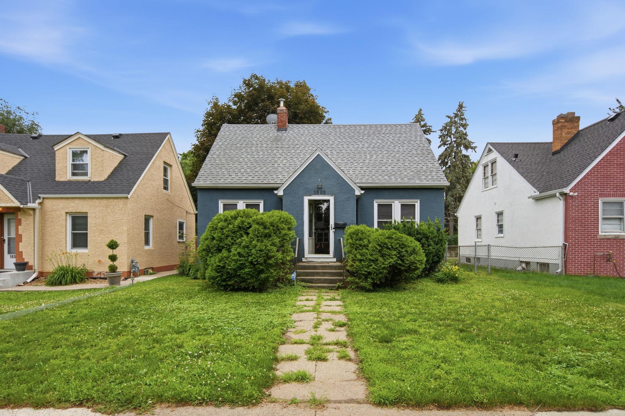 1828 Bush Avenue E Property Photo 2