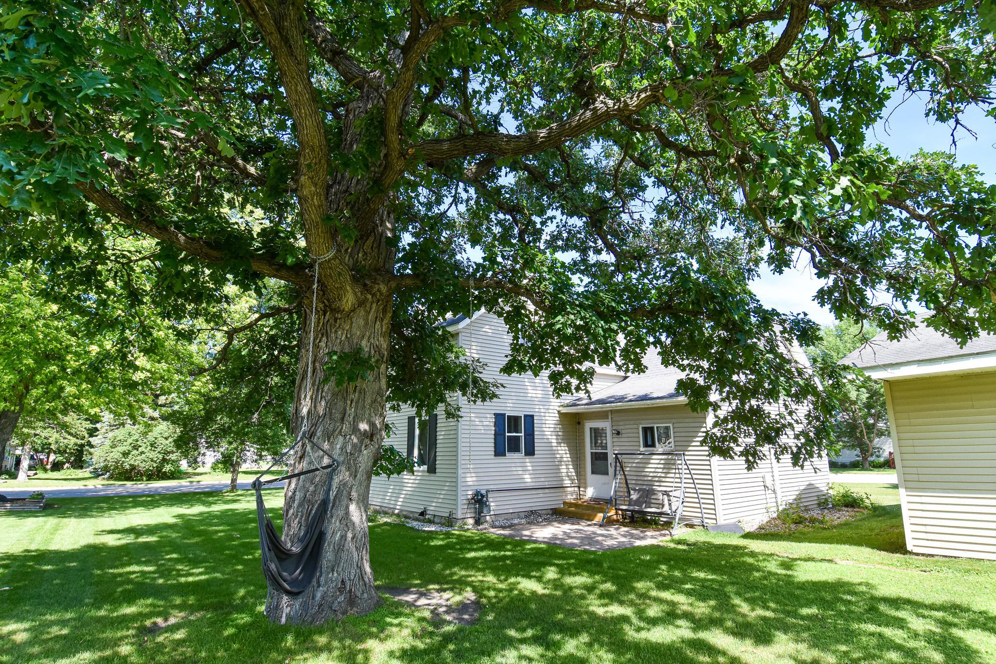606 Kendall Avenue S Property Photo 39