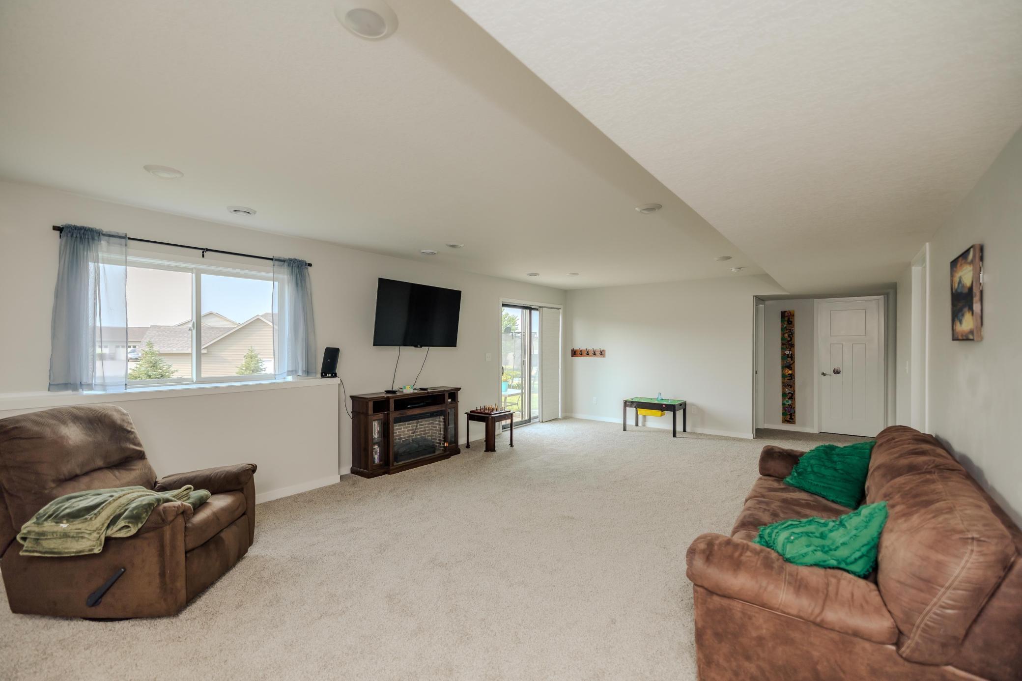 856 Golfview Avenue Property Photo 33
