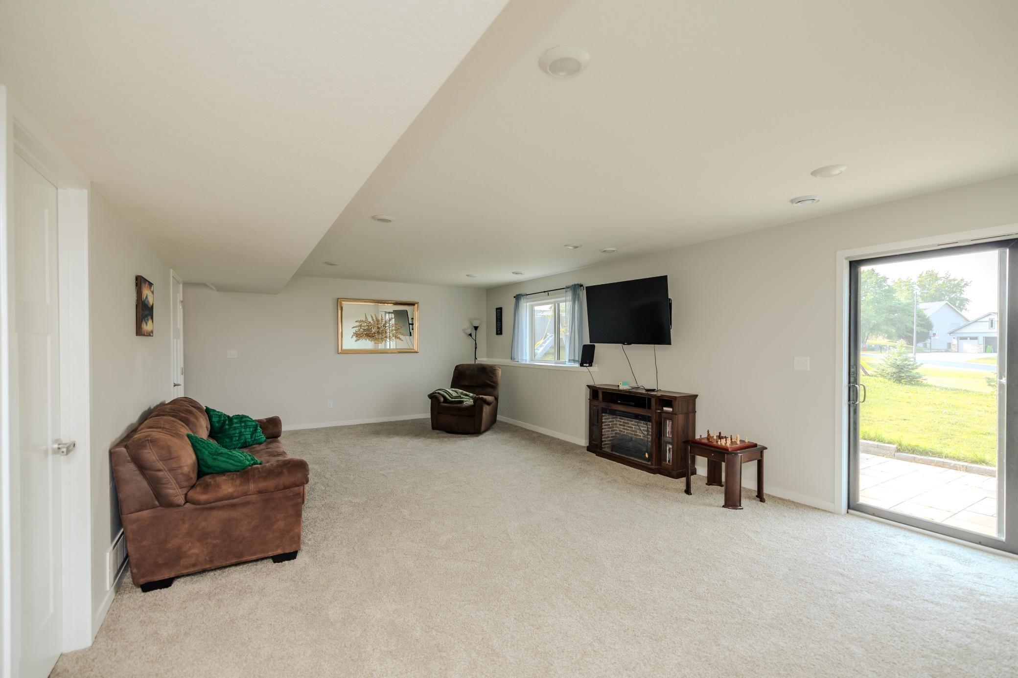 856 Golfview Avenue Property Photo 35