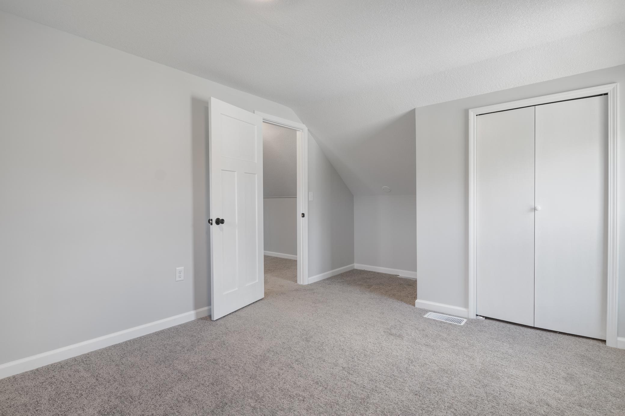 5136 Colfax Avenue N Property Photo 25