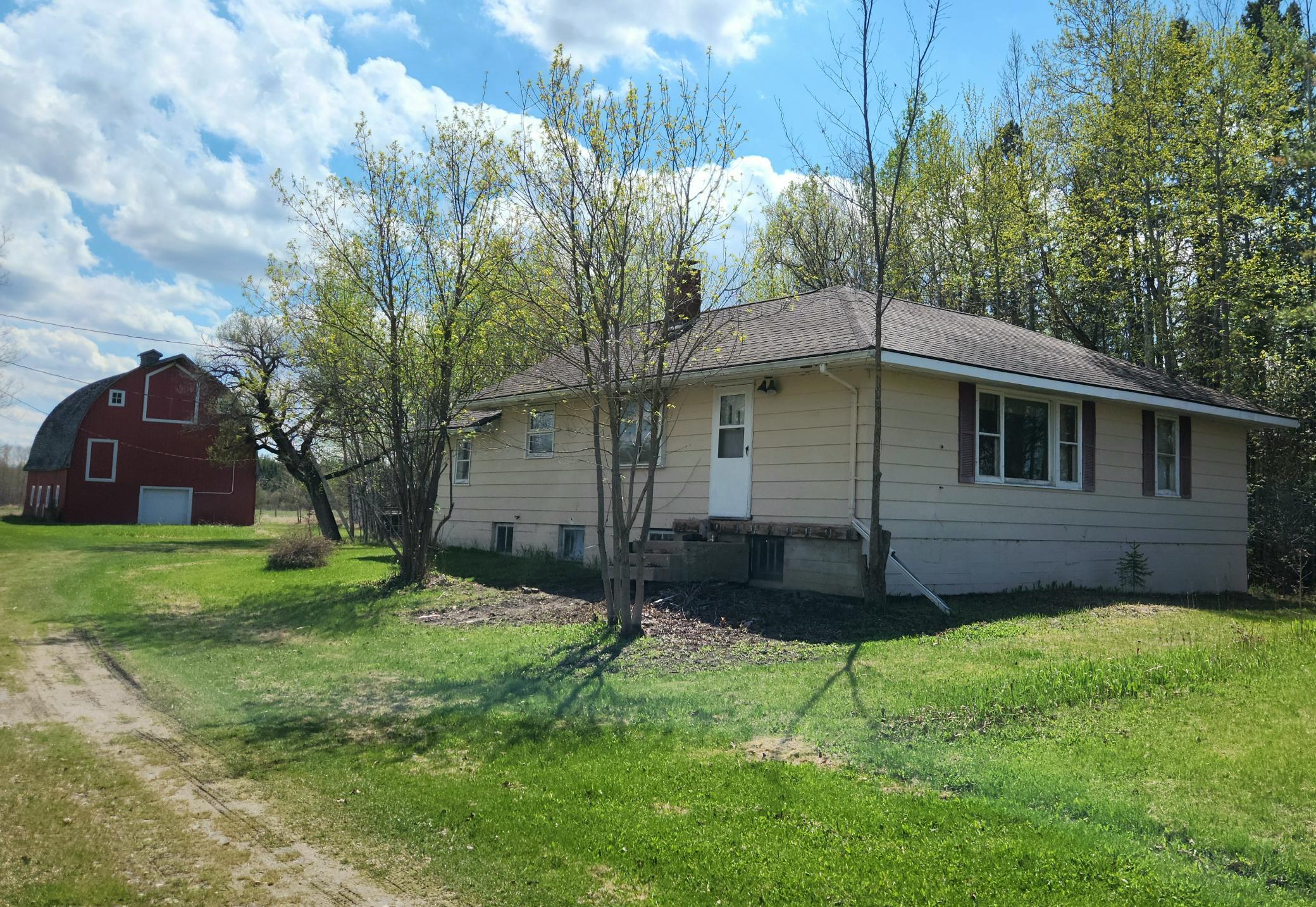 3751 Highway 53 Property Photo 1