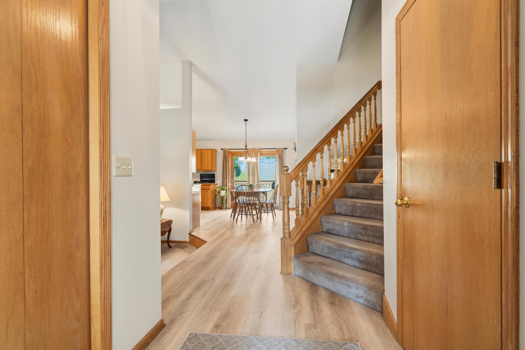 2537 Southcrest Avenue E Property Photo 13