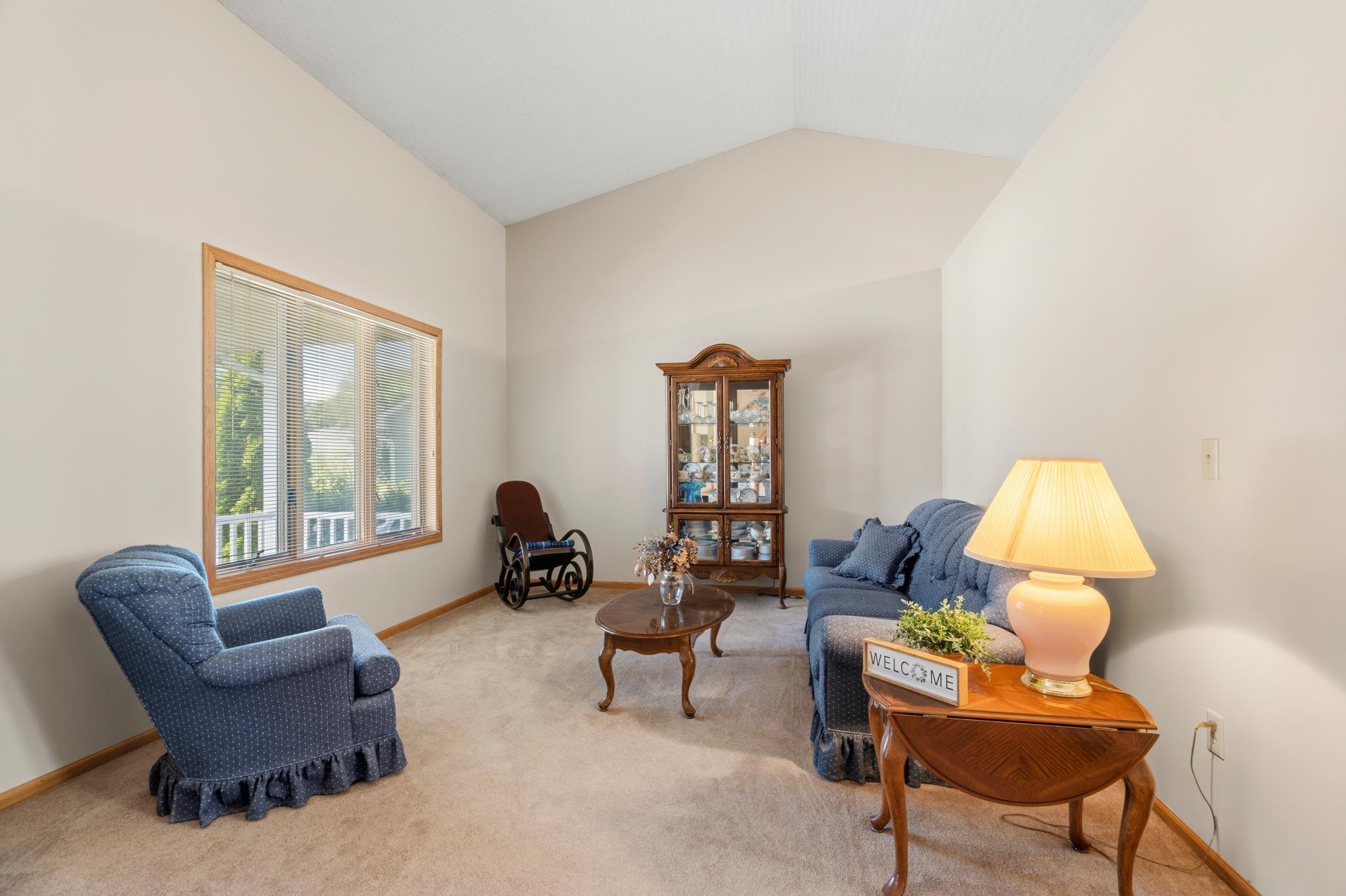2537 Southcrest Avenue E Property Photo 15