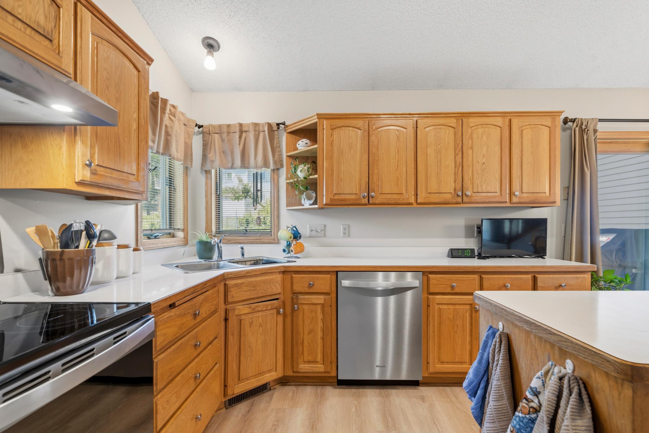 2537 Southcrest Avenue E Property Photo 20