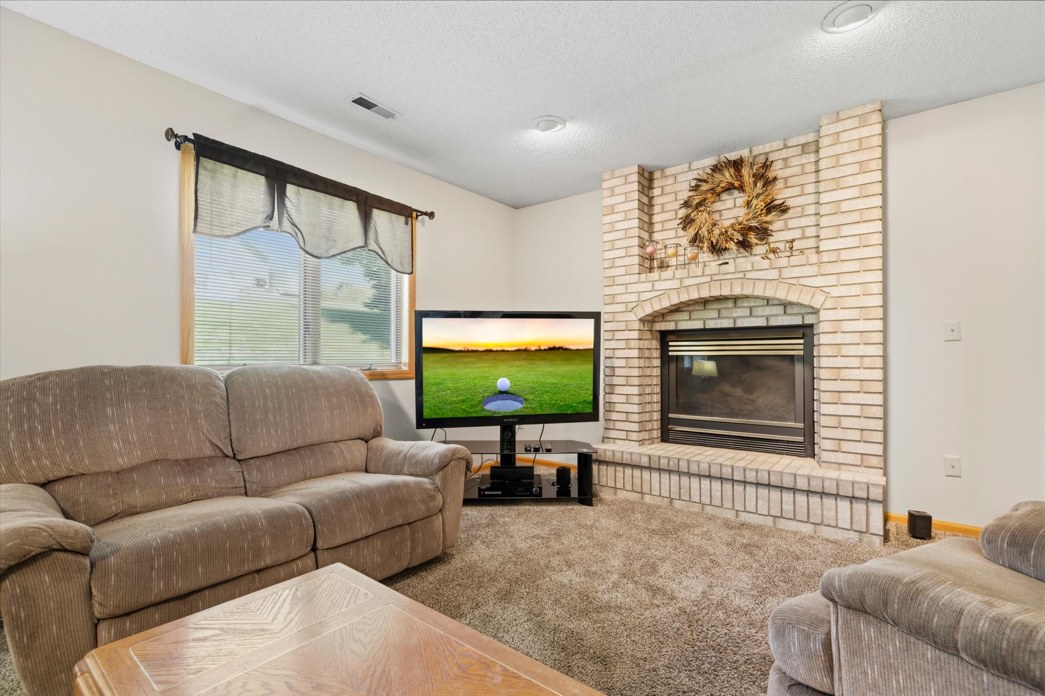 2537 Southcrest Avenue E Property Photo 27