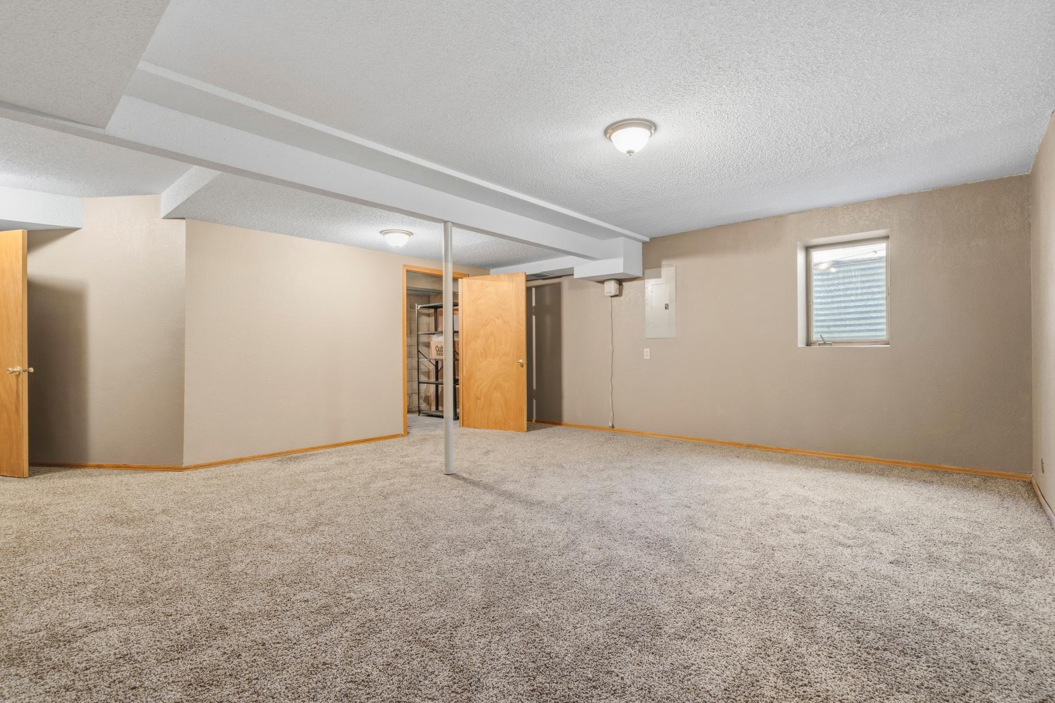 2537 Southcrest Avenue E Property Photo 42