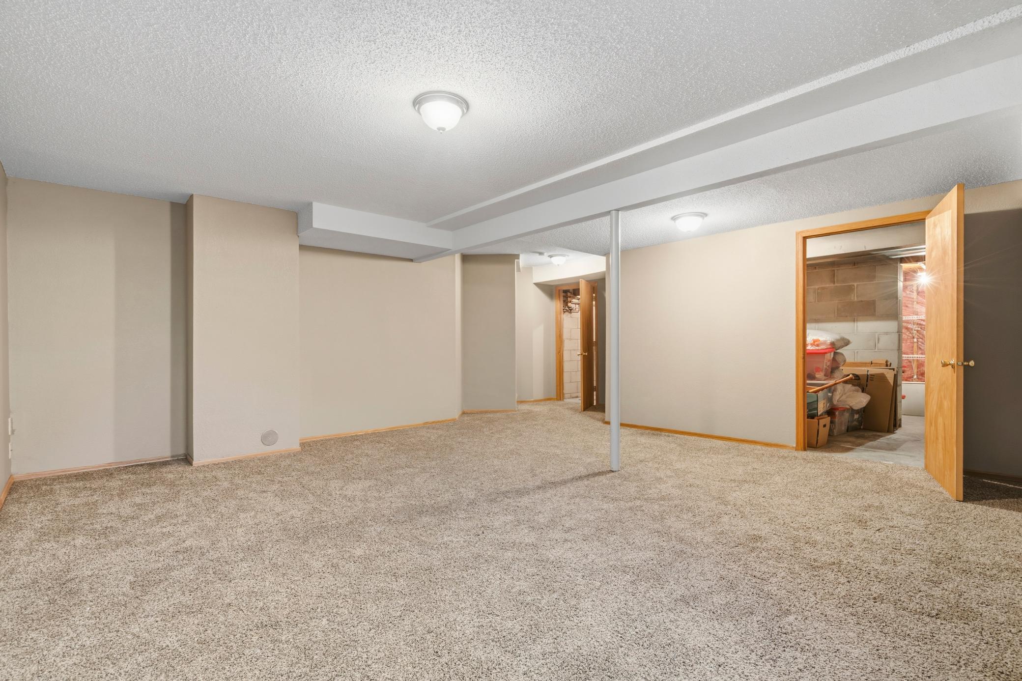 2537 Southcrest Avenue E Property Photo 43