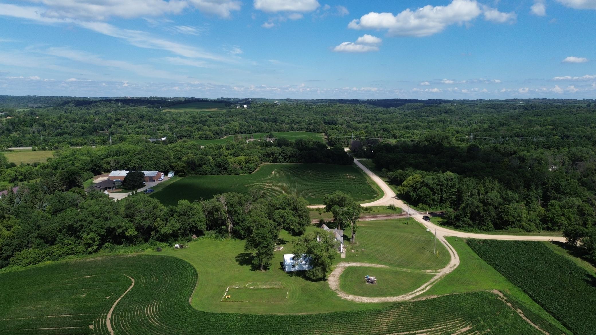16412 Ames Way Property Photo 4