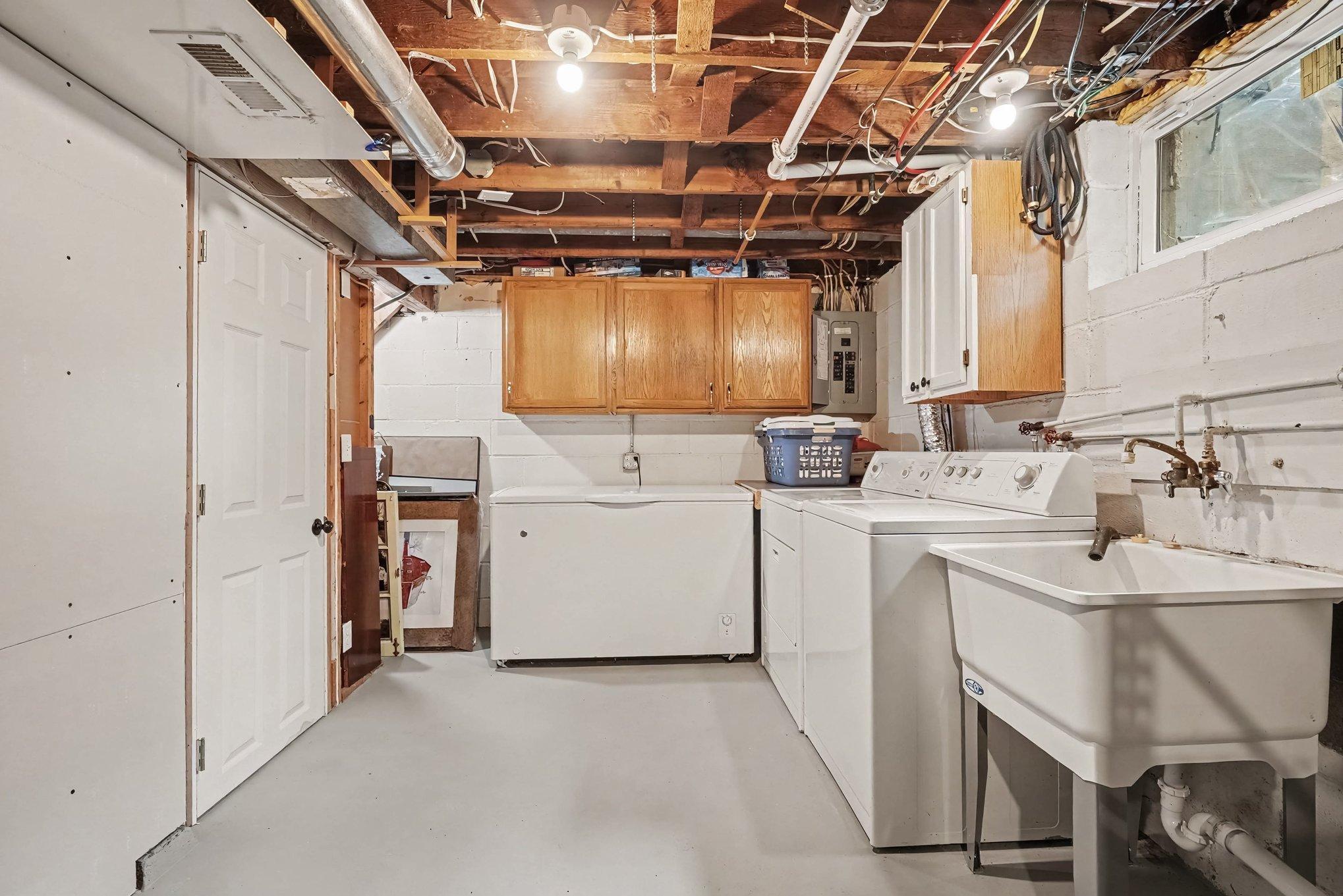 16 Circle Drive Property Photo 28