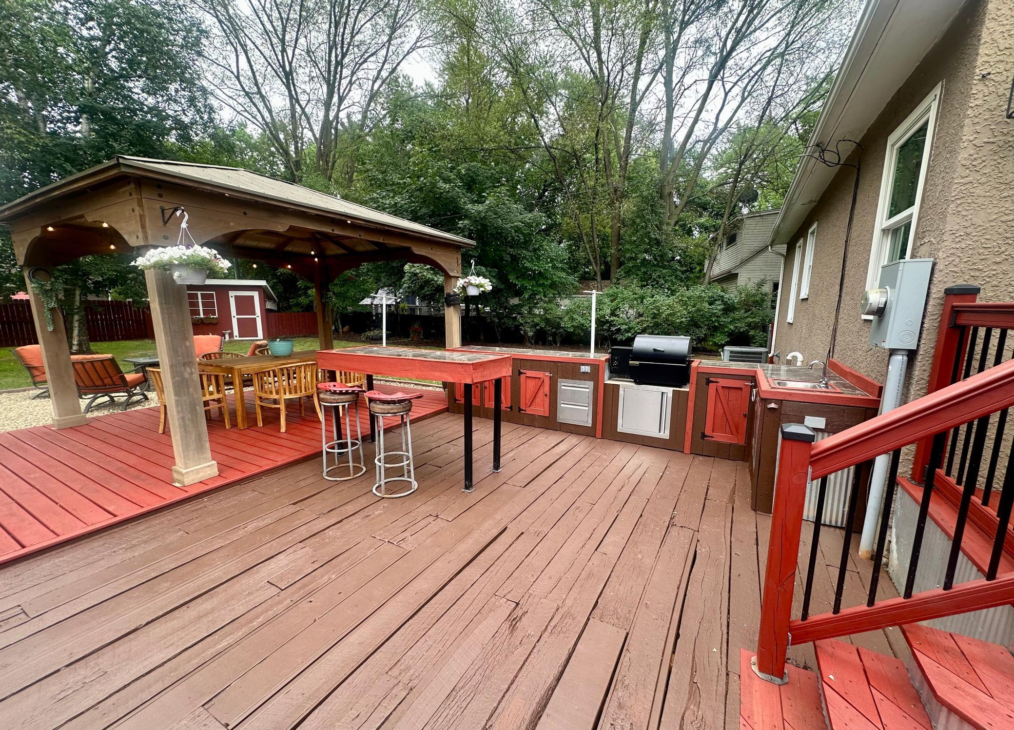 16 Circle Drive Property Photo 30