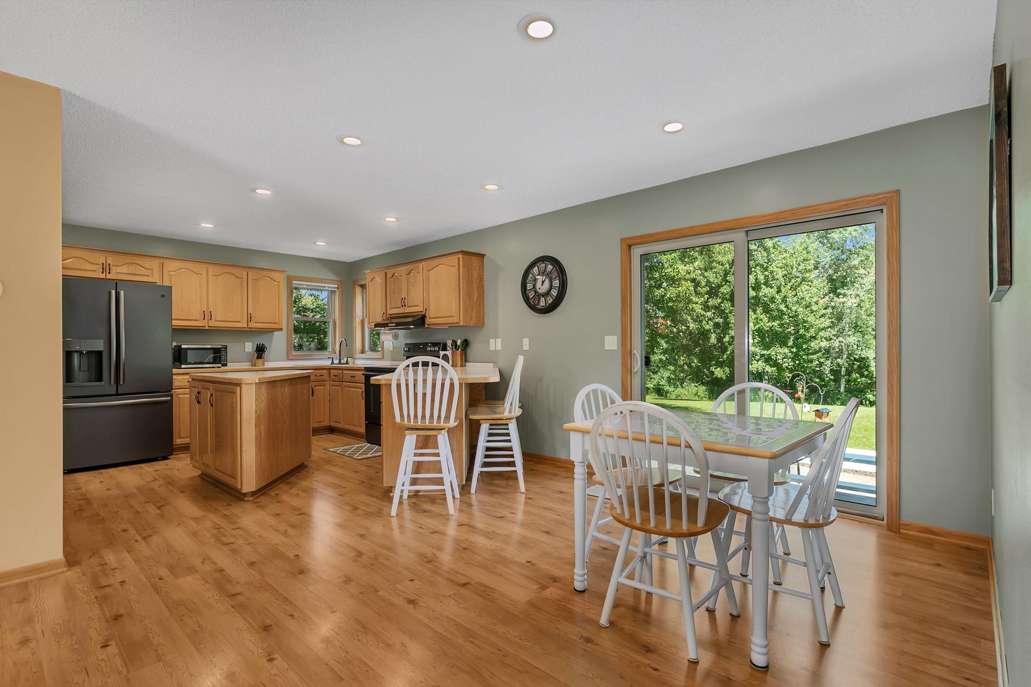 37785 Sunnyfield Circle Property Photo 10