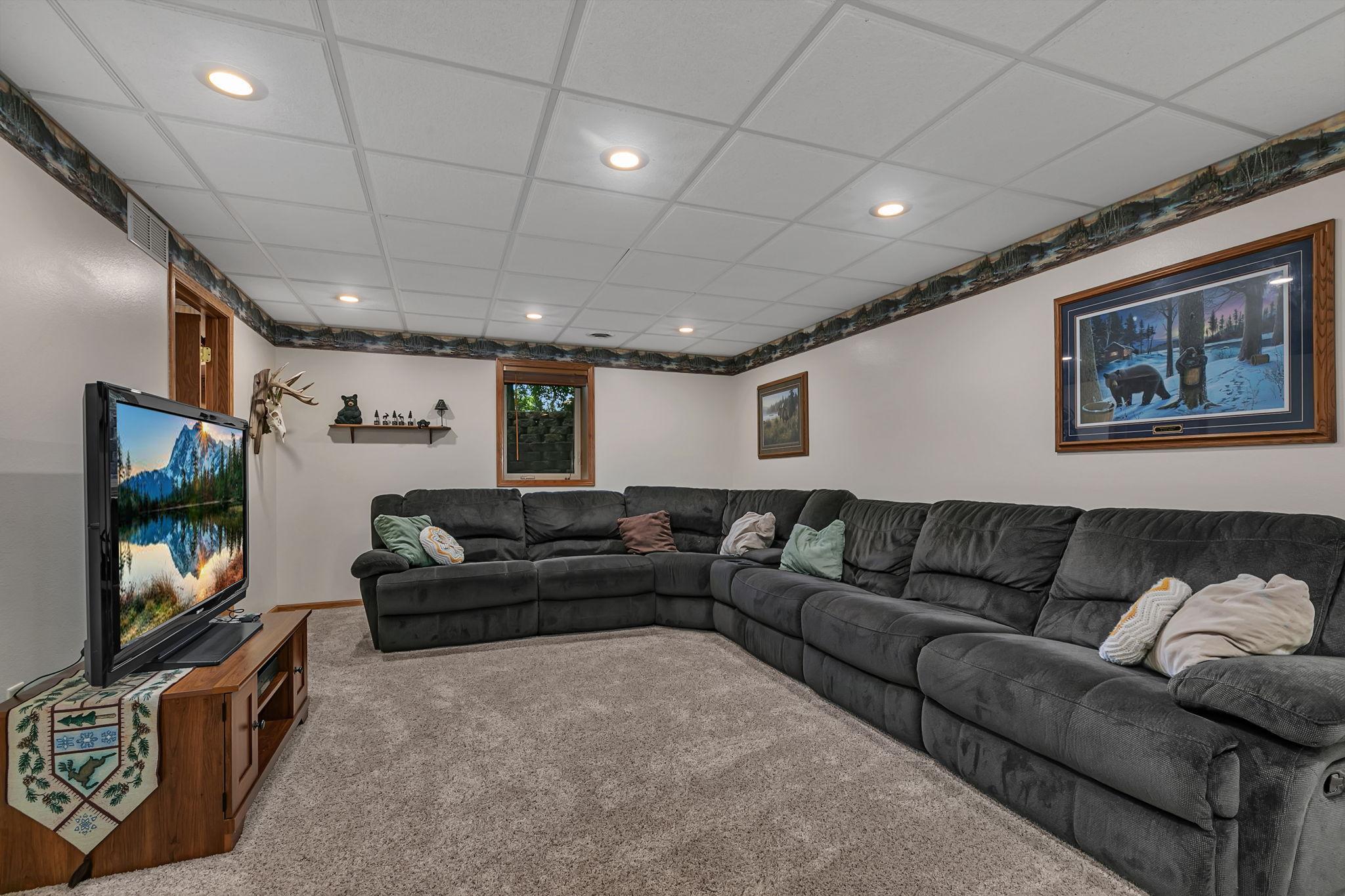 37785 Sunnyfield Circle Property Photo 23