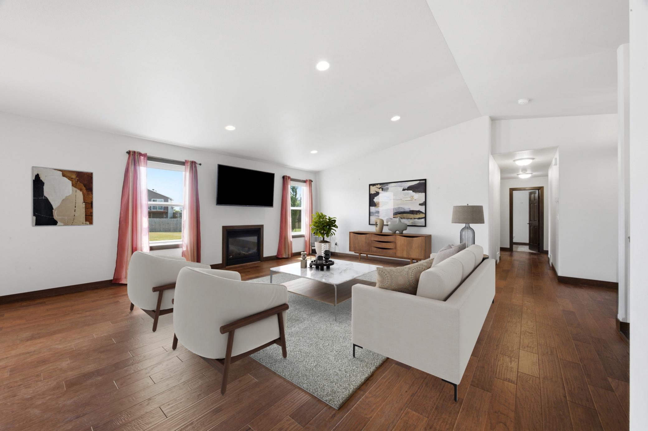 3779 Bell Boulevard E Property Photo 8
