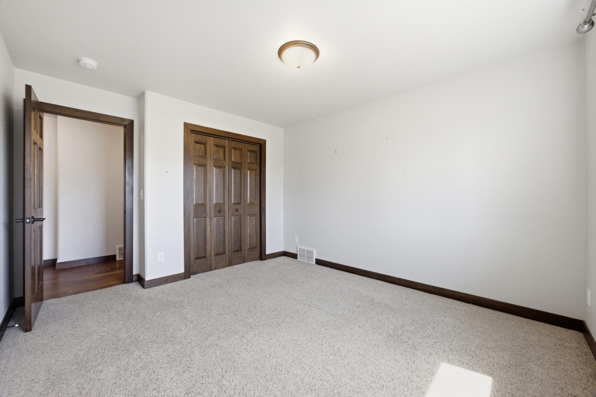 3779 Bell Boulevard E Property Photo 31