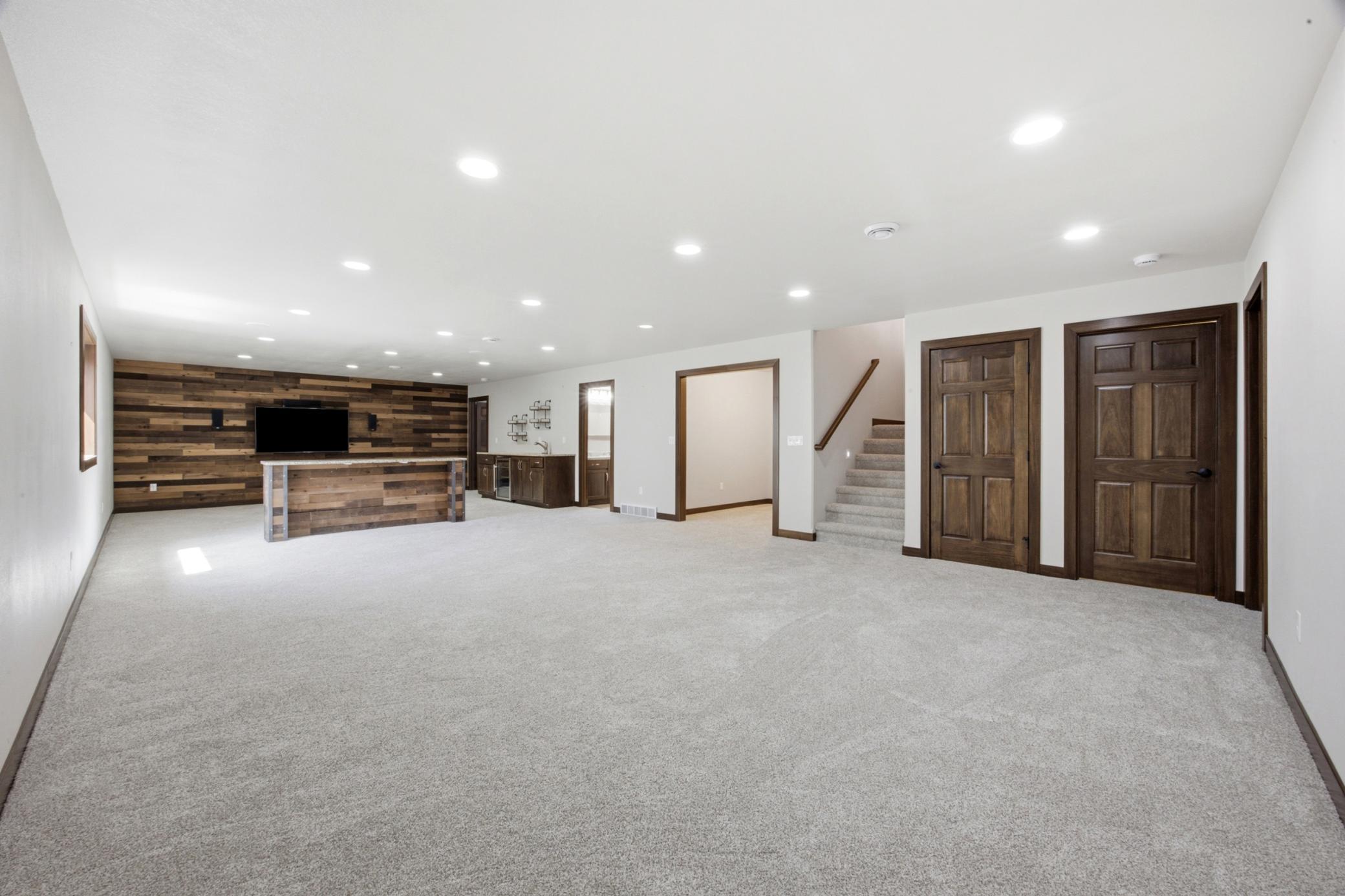 3779 Bell Boulevard E Property Photo 34