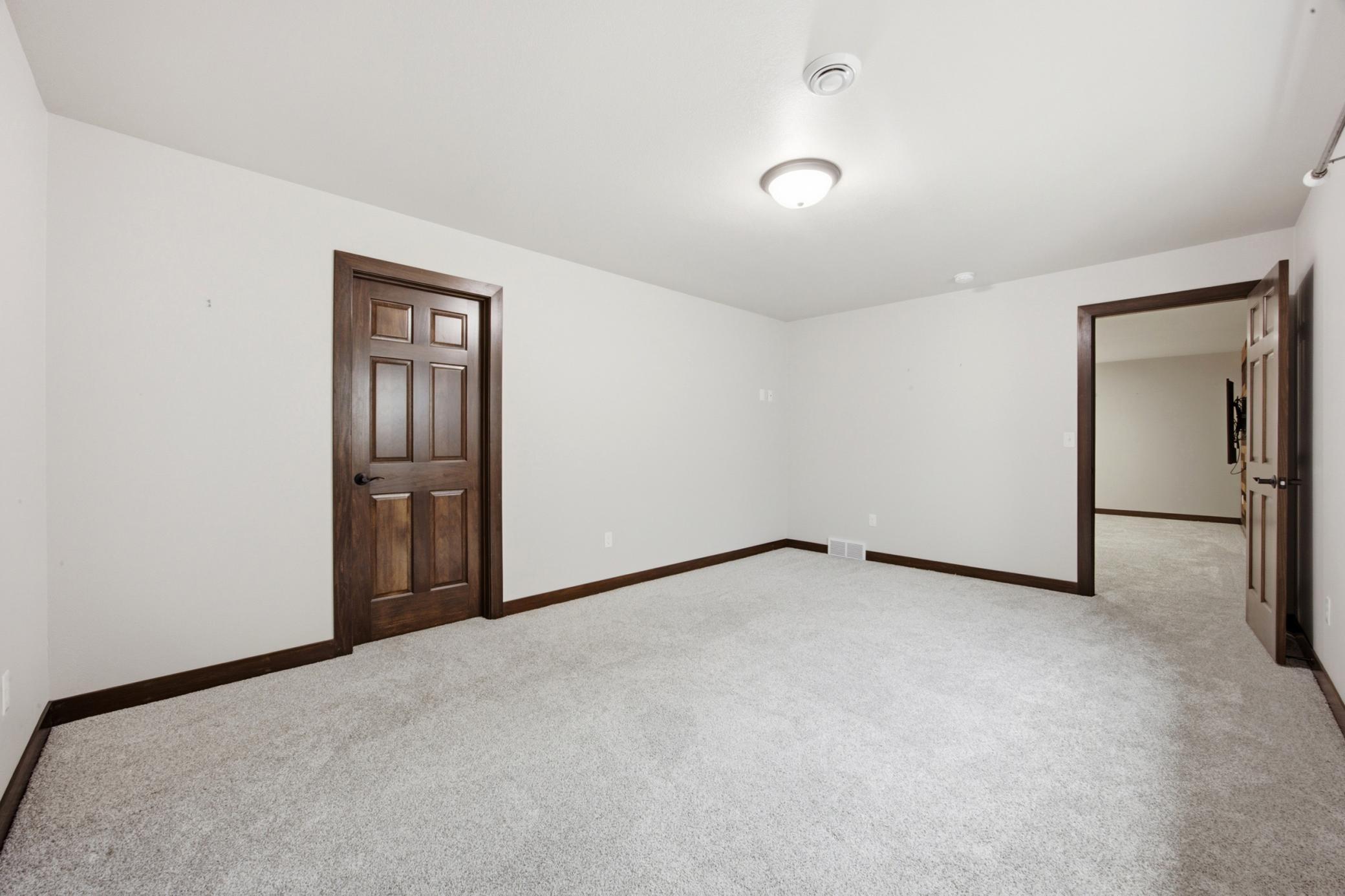 3779 Bell Boulevard E Property Photo 39