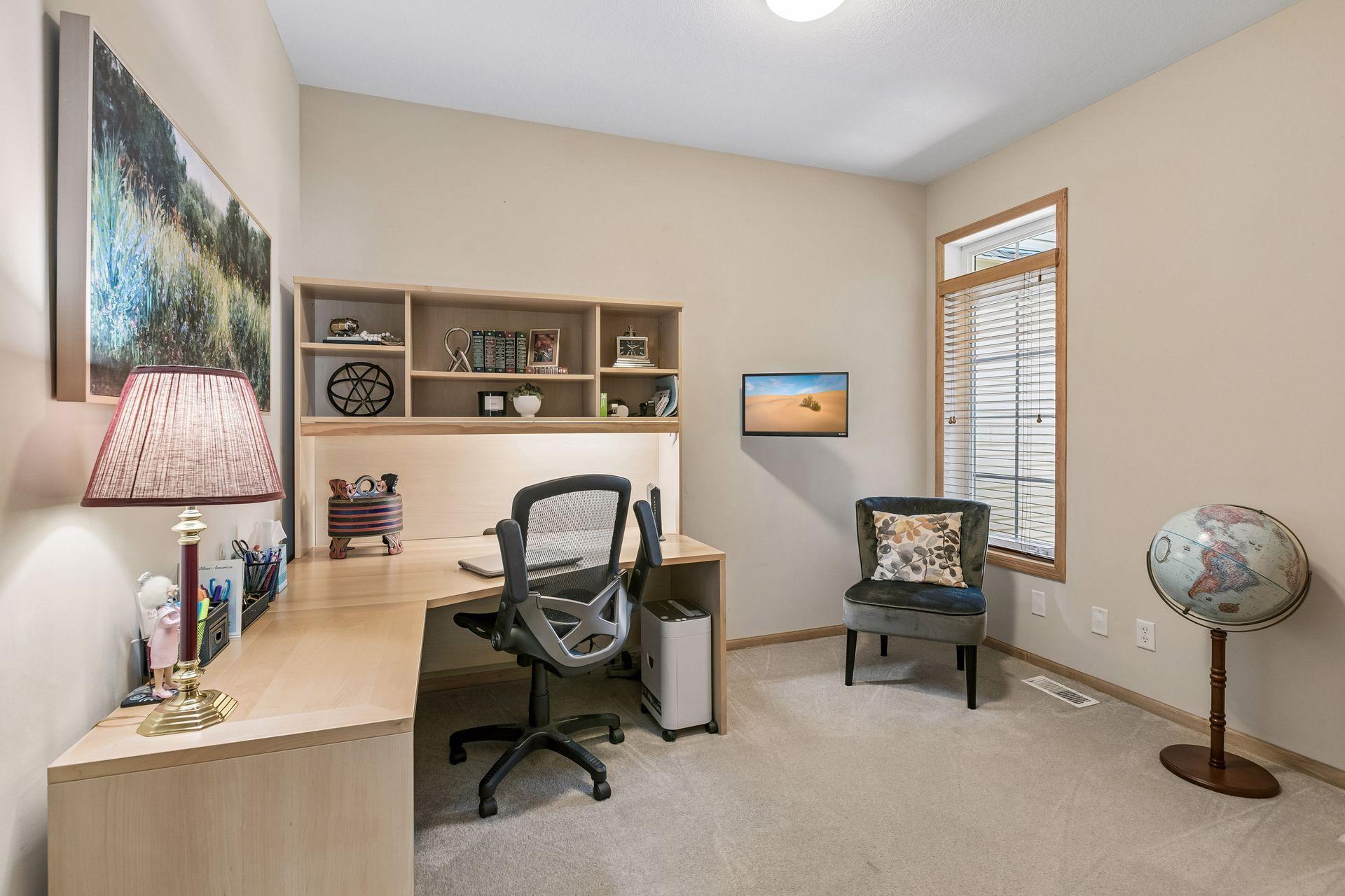 16017 70th Place N Property Photo 17