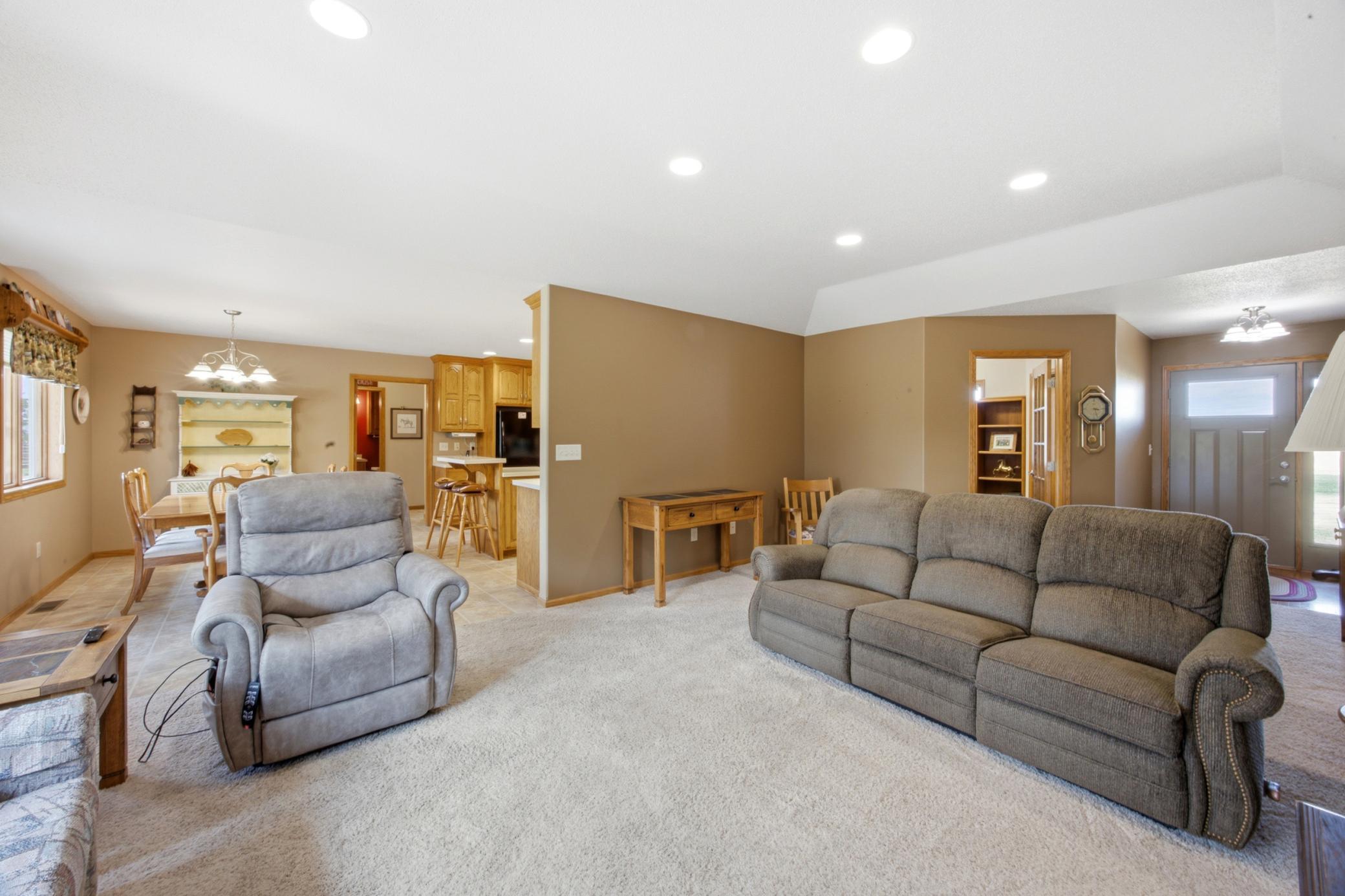 10085 28th Street S Property Photo 10