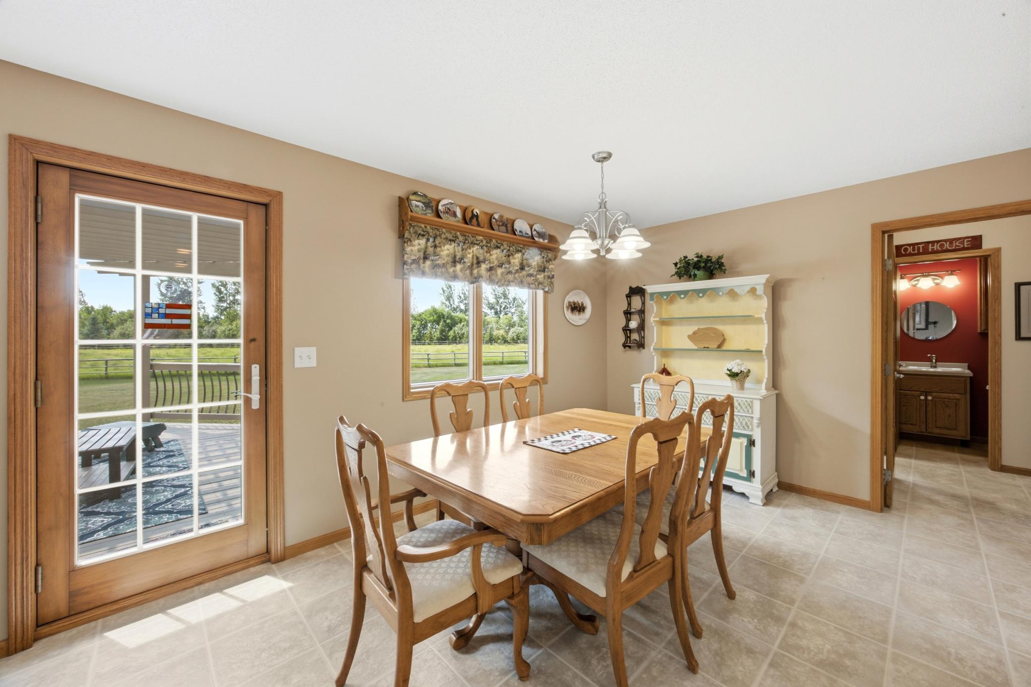 10085 28th Street S Property Photo 16