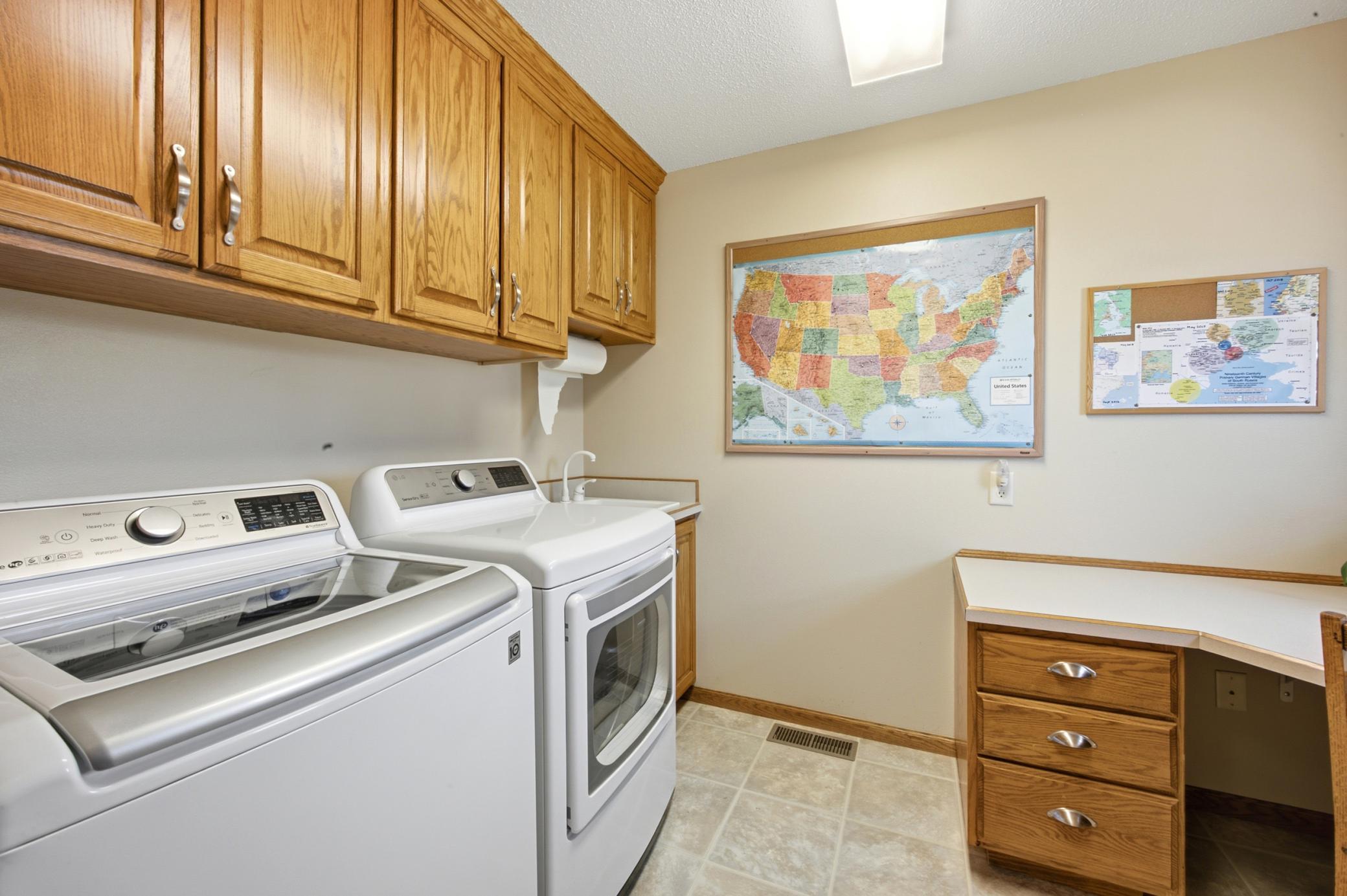 10085 28th Street S Property Photo 29