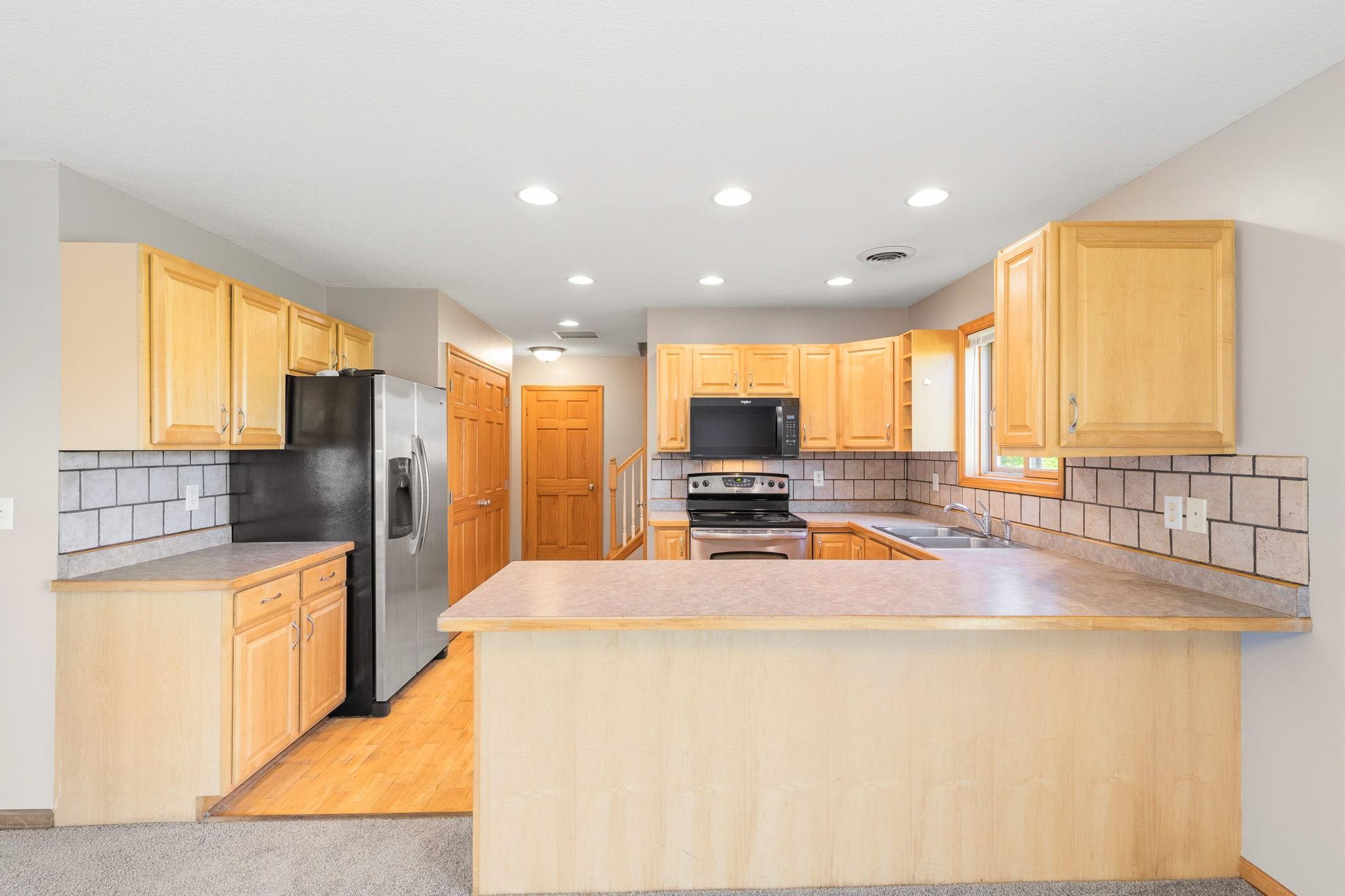 415 Sierra Place Property Photo 11