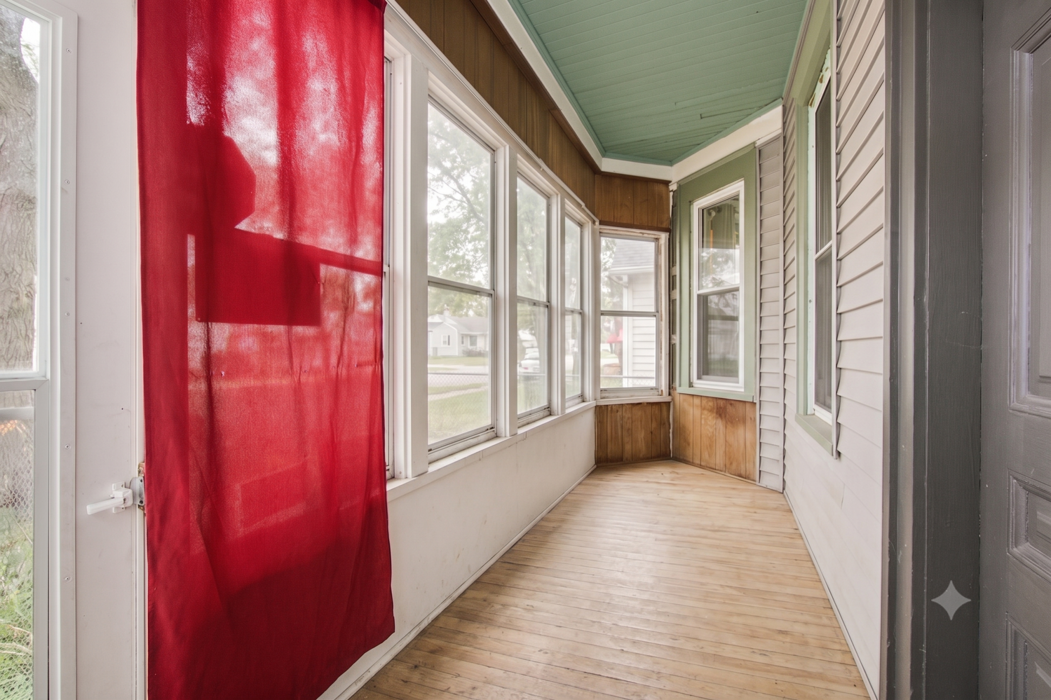 852 Jessamine Avenue E Property Photo 6
