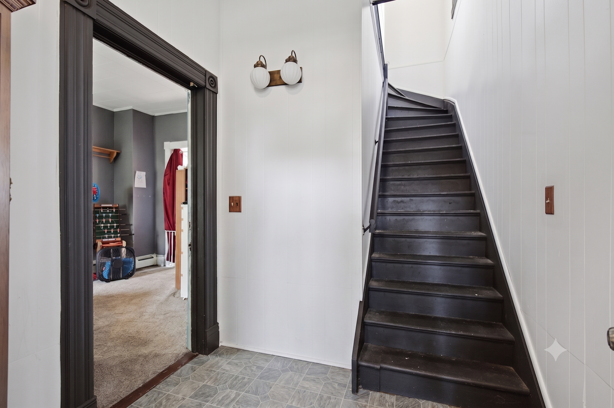 852 Jessamine Avenue E Property Photo 8