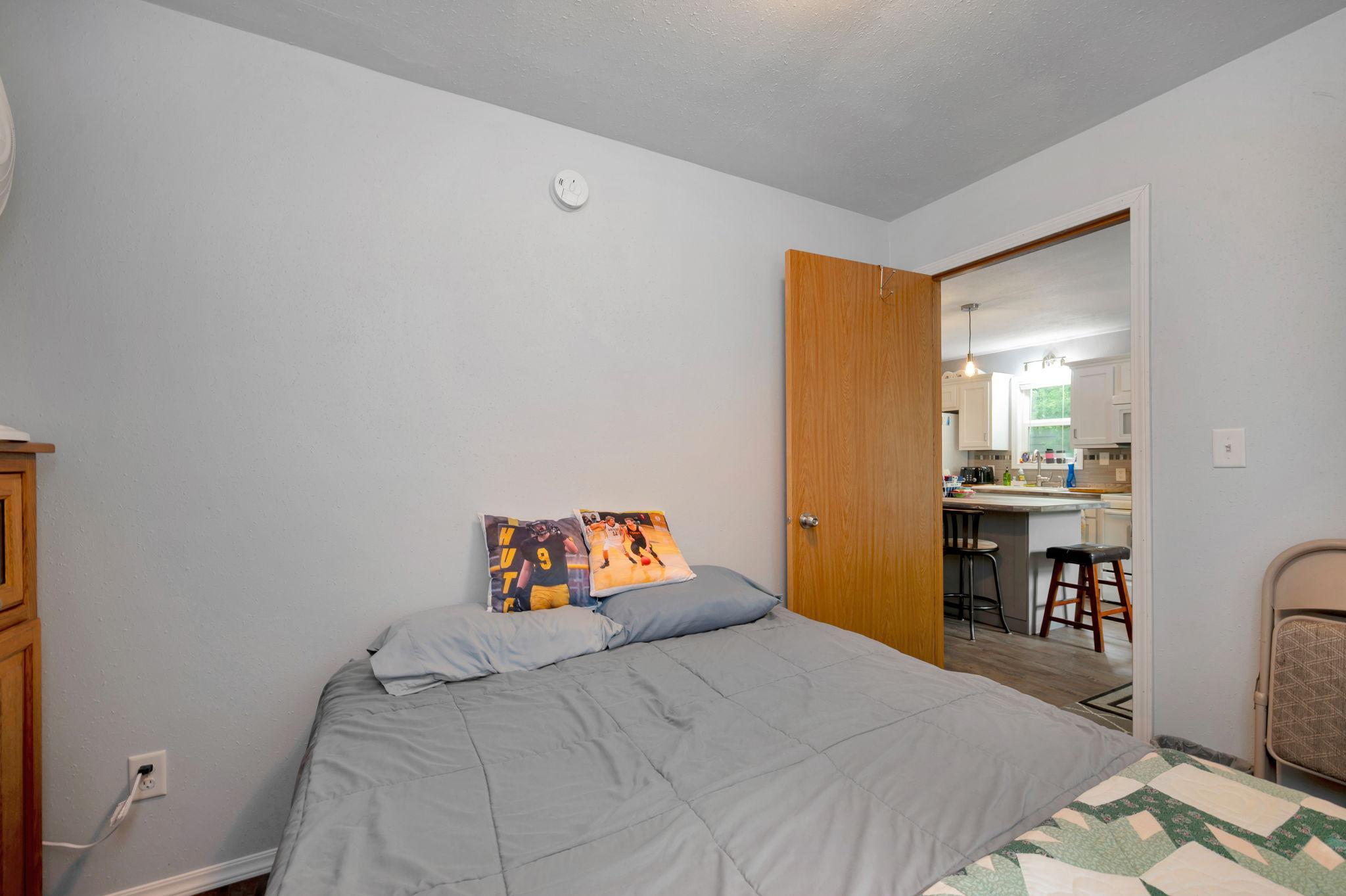 358 E Amber Lake Drive Property Photo 11