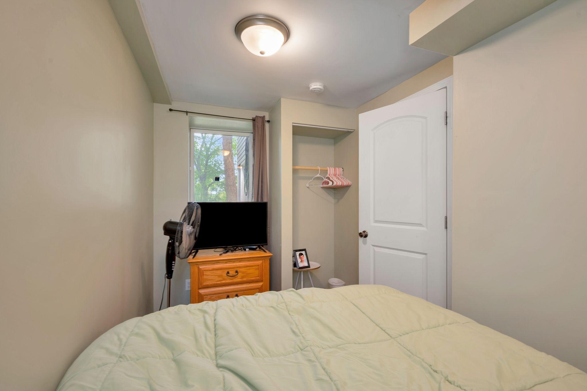 358 E Amber Lake Drive Property Photo 19