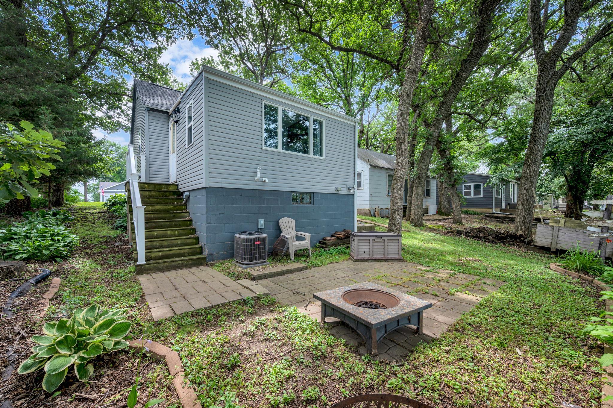 358 E Amber Lake Drive Property Photo 24