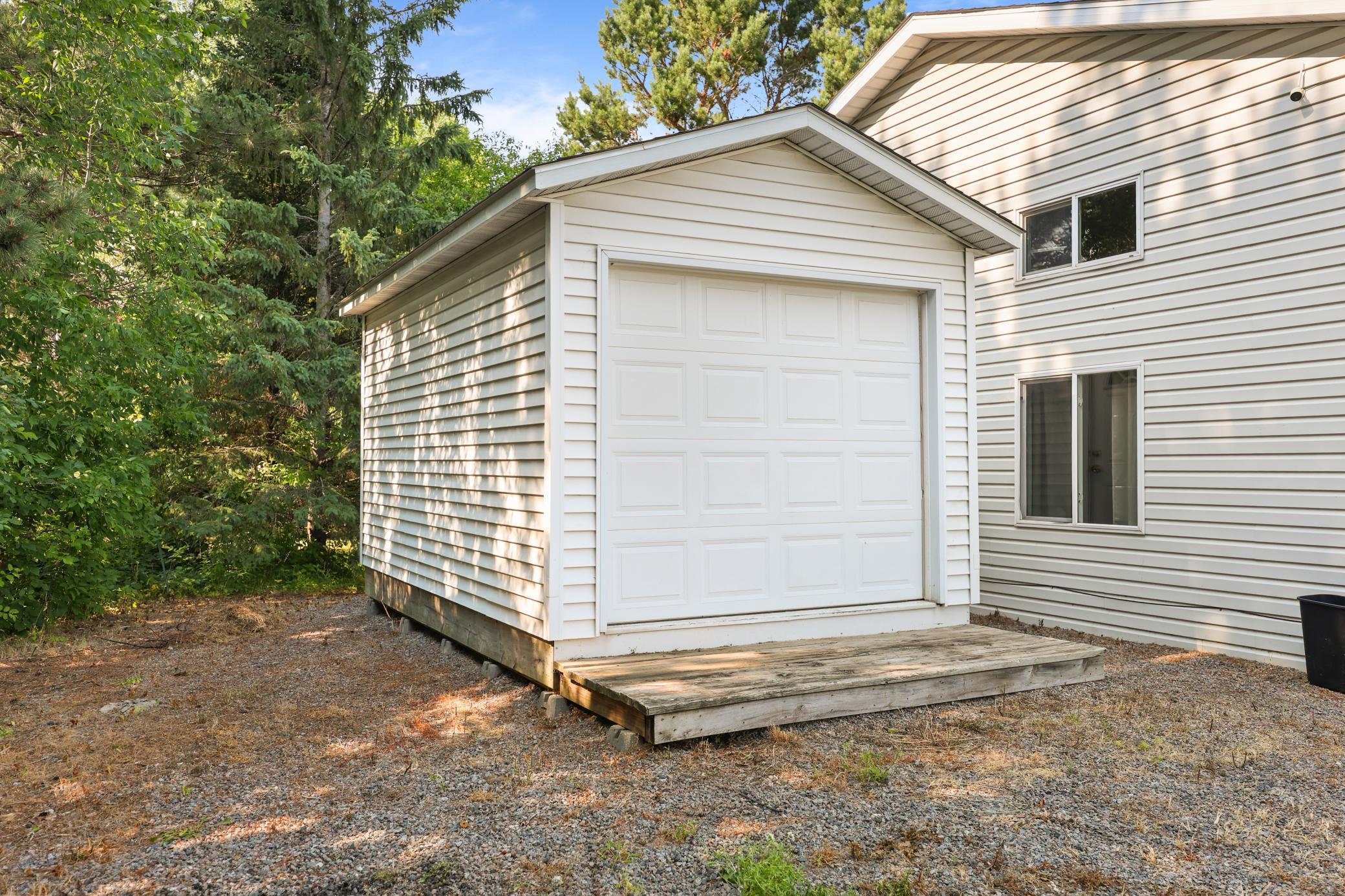 1080 3rd Avenue Ne Property Photo 5